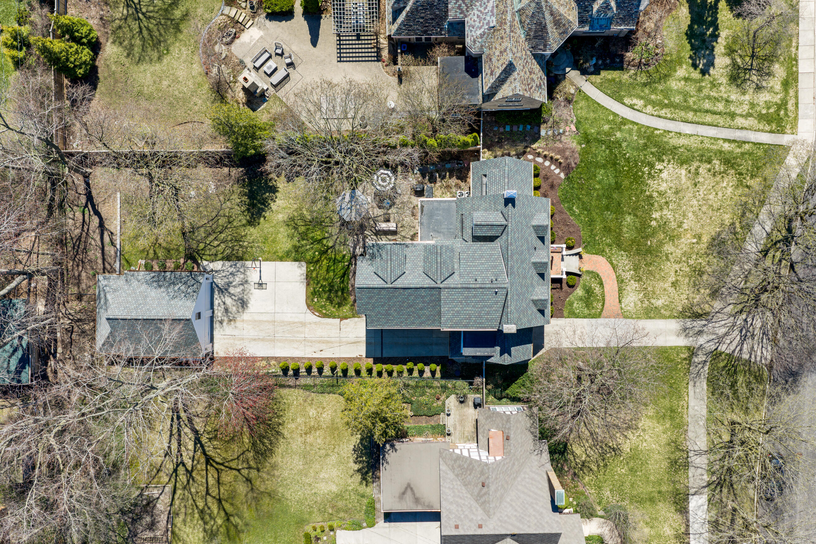 520 Cambridge Boulevard SE Grand Rapids MI 49506
