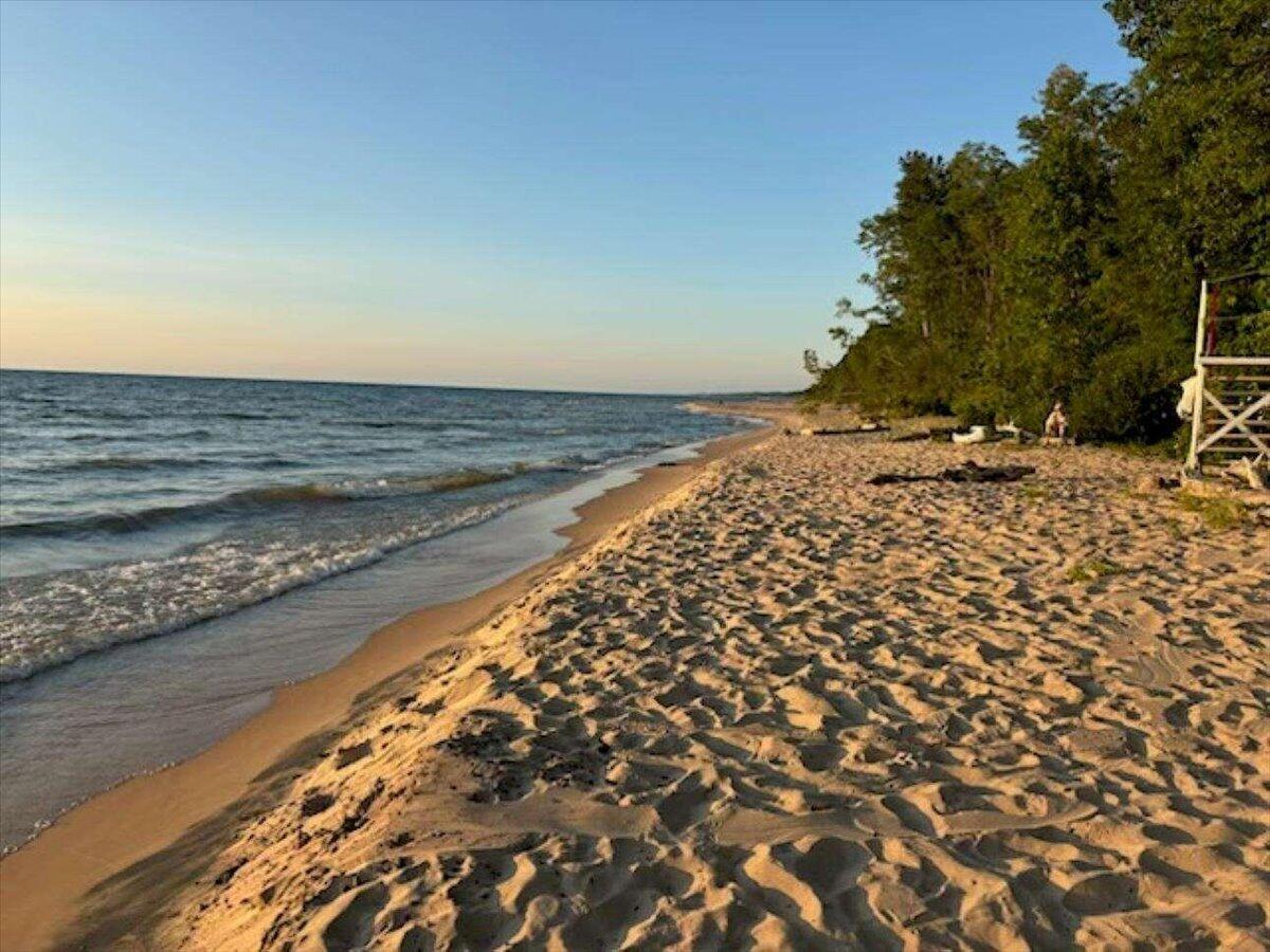4611 Park Avenue Benton Harbor MI 49022