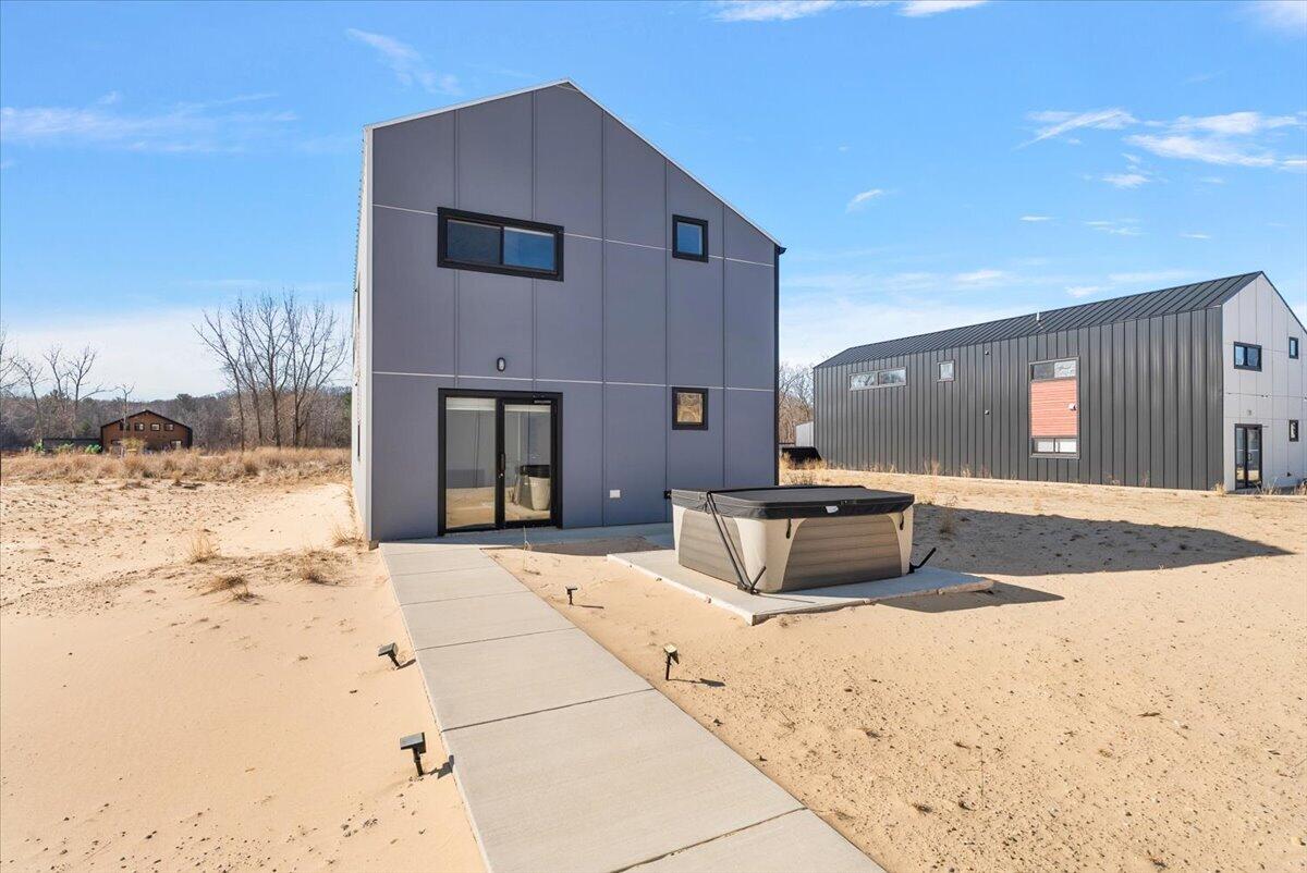 7400 Lake Solis Drive Stevensville MI 49127