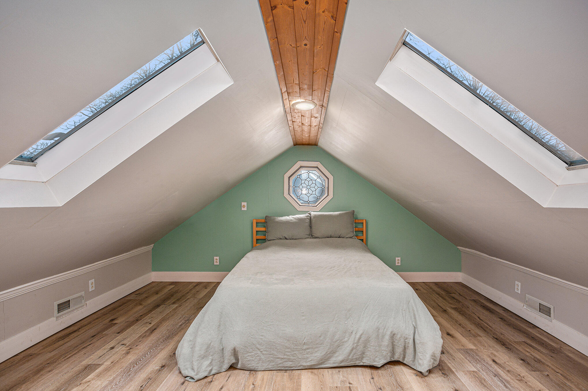 14877 160th Avenue Grand Haven MI 49417