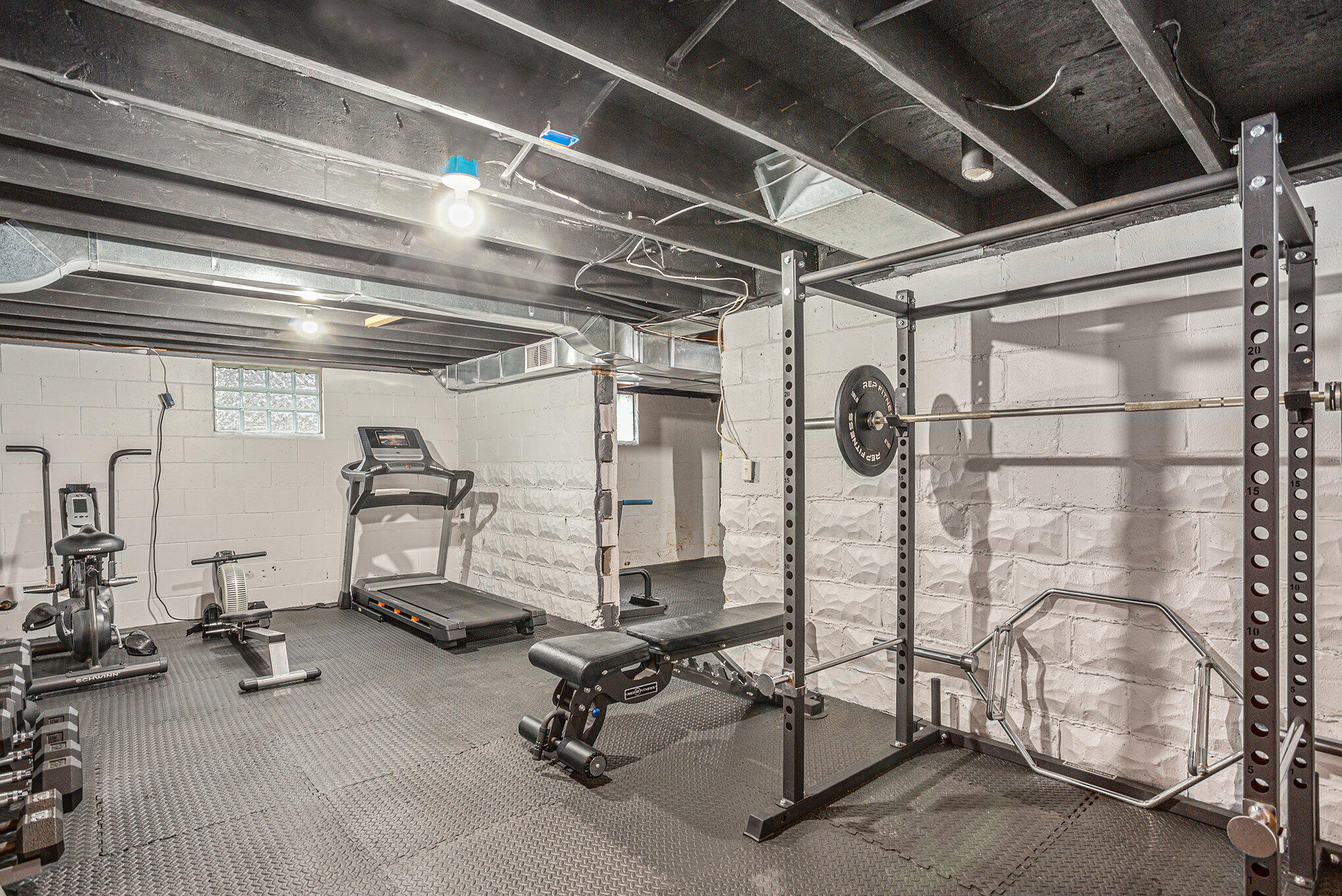 14877 160th Avenue Grand Haven MI 49417