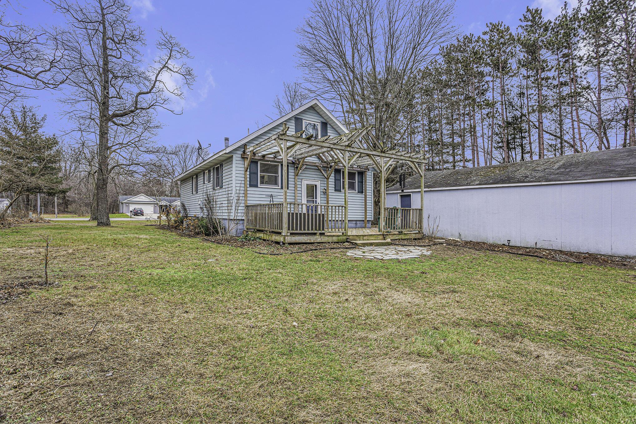 14877 160th Avenue Grand Haven MI 49417