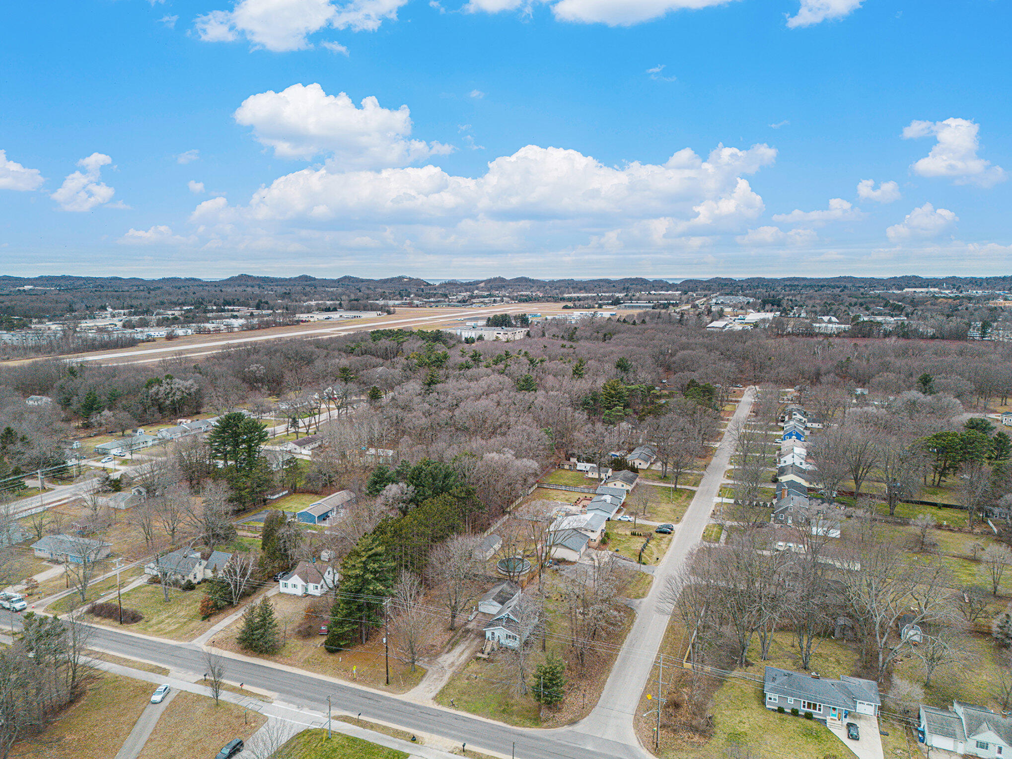 14877 160th Avenue Grand Haven MI 49417