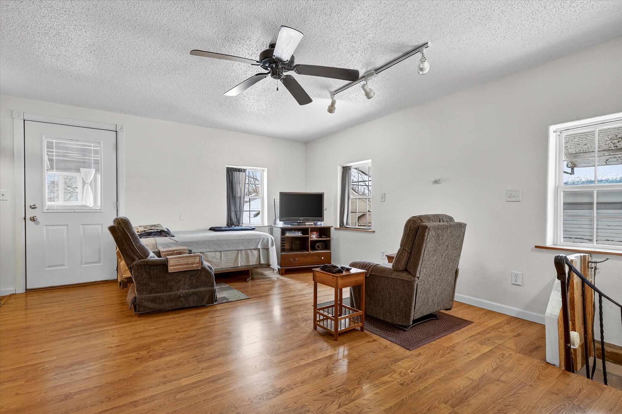 1008 Oak Street Niles MI 49120