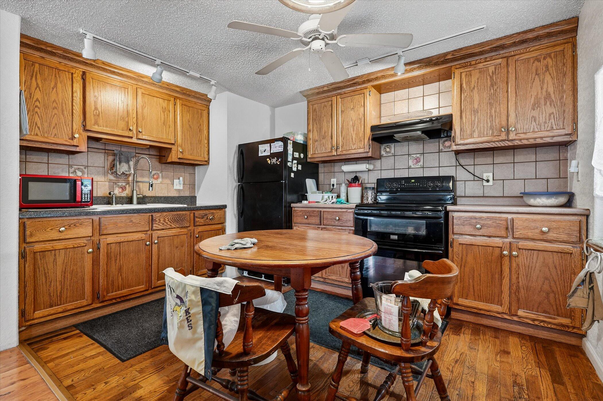 1008 Oak Street Niles MI 49120