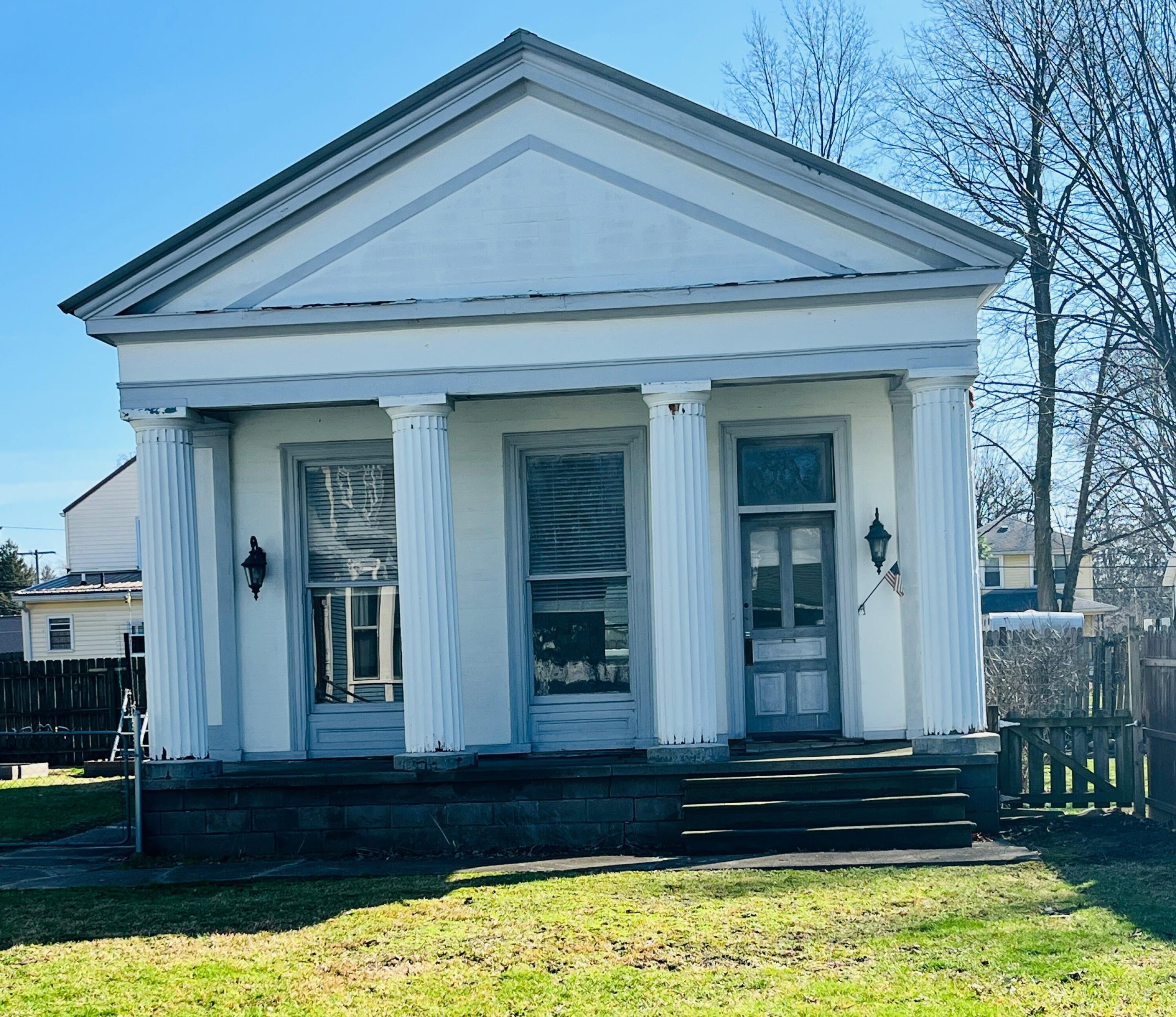 1008 Oak Street Niles MI 49120