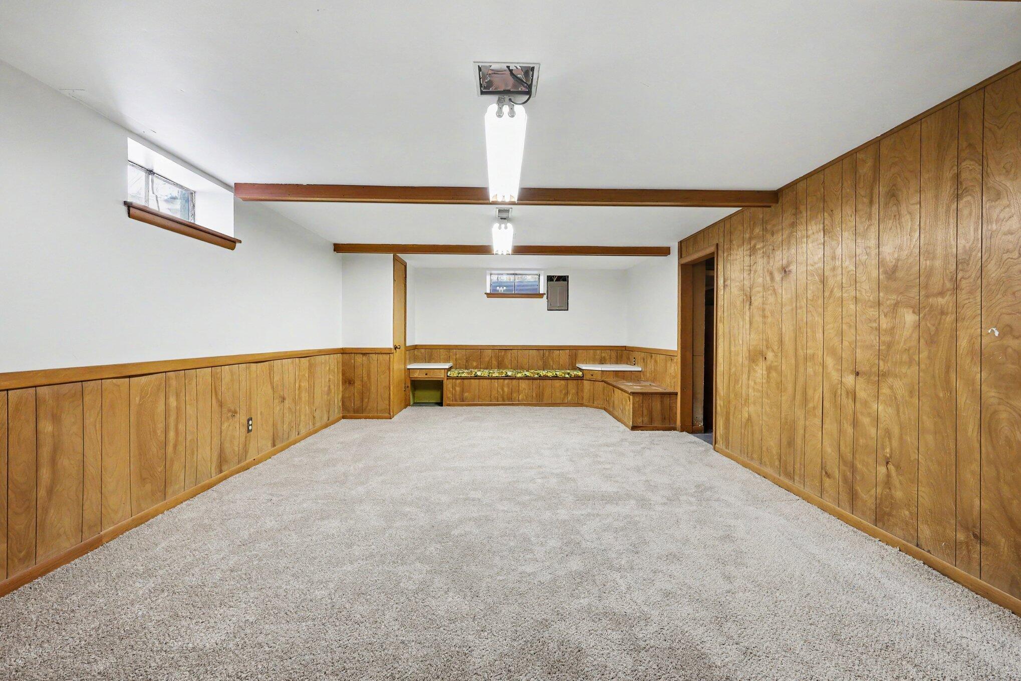 1411 Meadowlane Drive SE Grand Rapids MI 49508