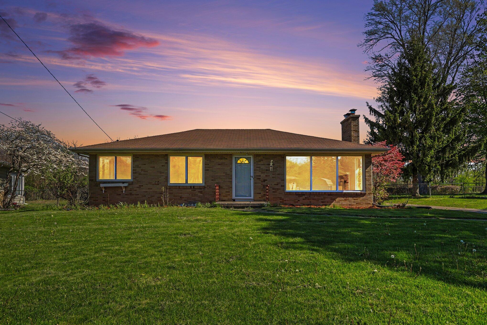 1411 Meadowlane Drive SE Grand Rapids MI 49508