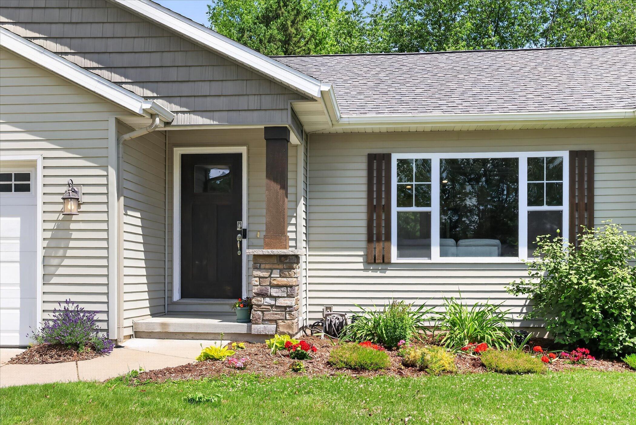 2747 4 Mile Road NW Grand Rapids MI 49544