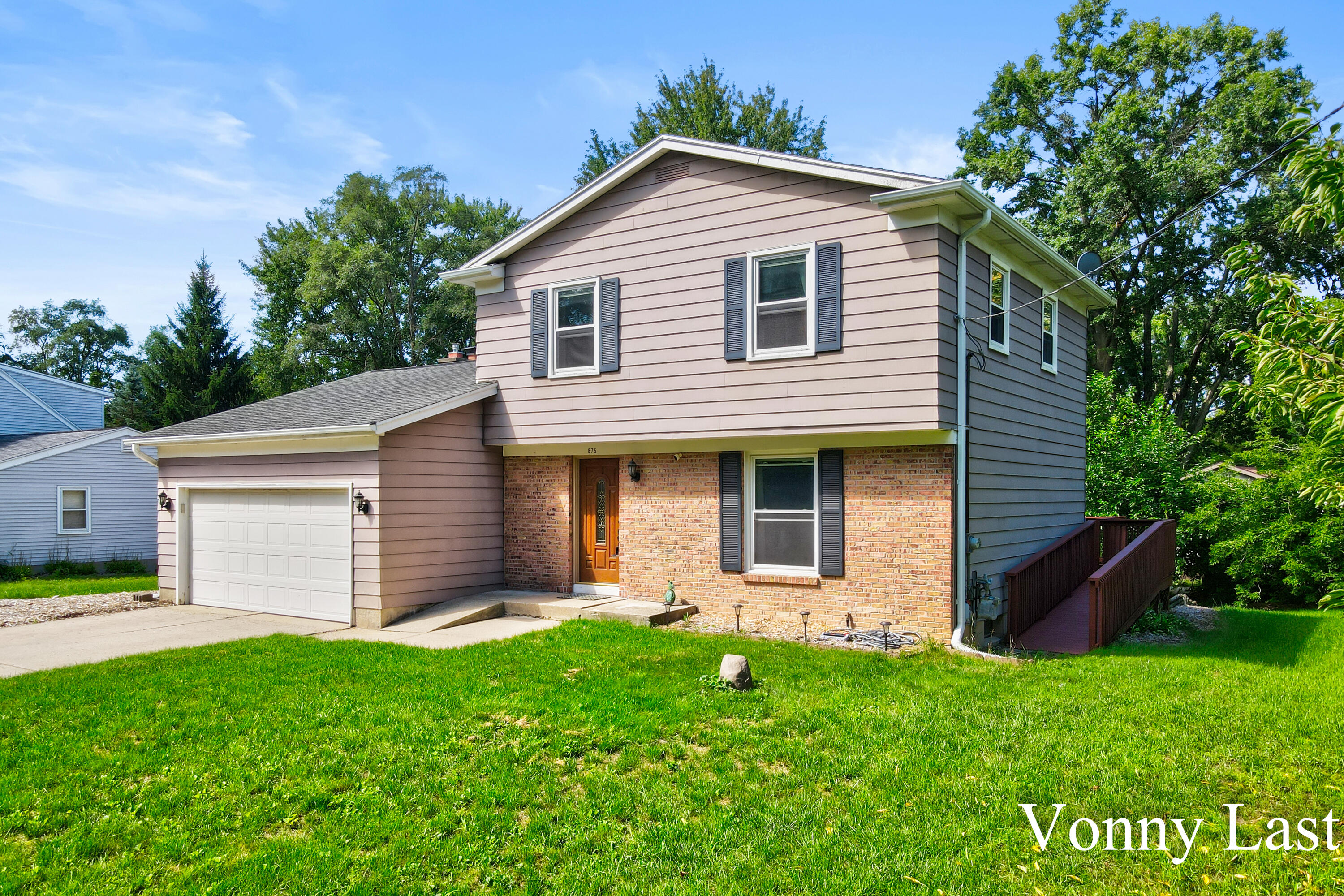 875 SE Argo Avenue SE Grand Rapids MI 49546