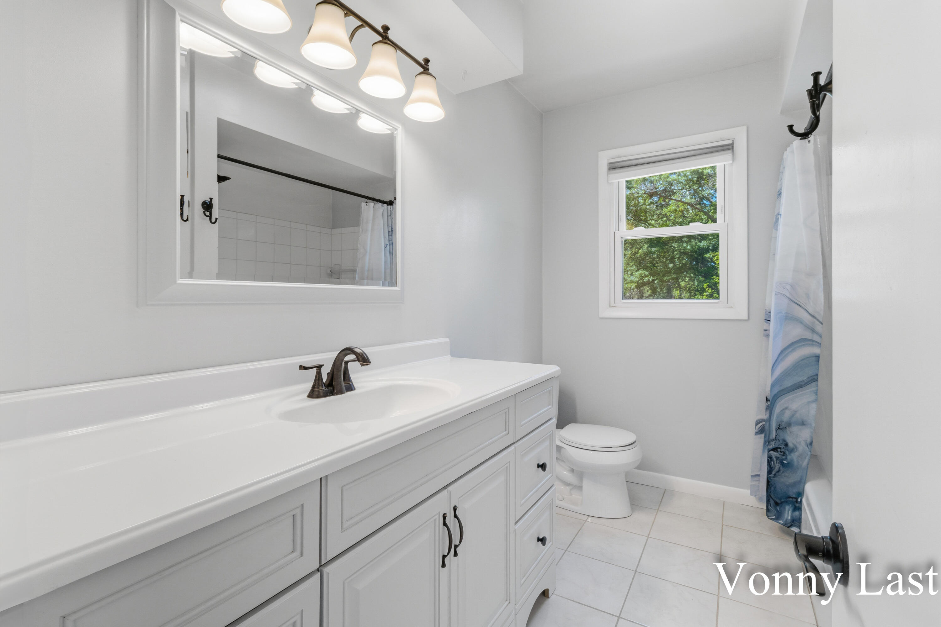 875 SE Argo Avenue SE Grand Rapids MI 49546