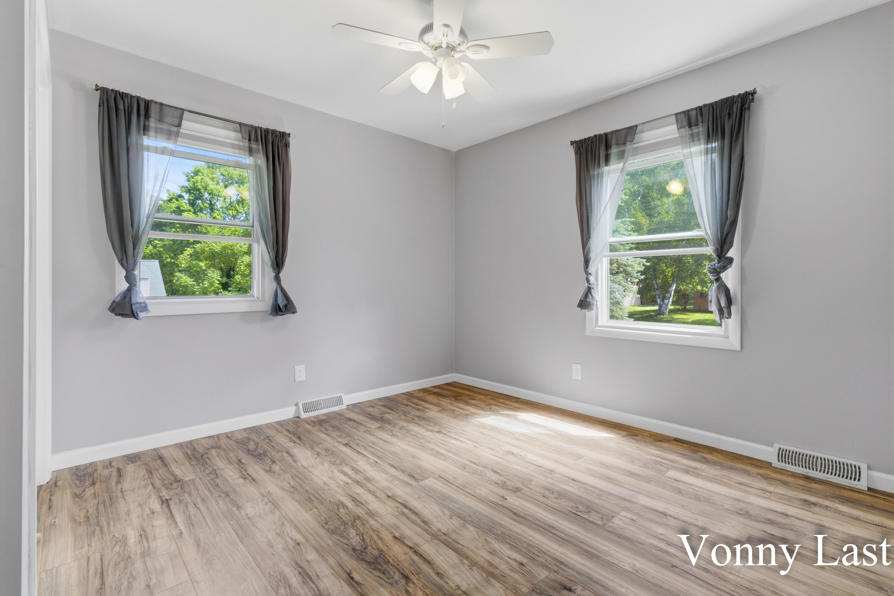 875 SE Argo Avenue SE Grand Rapids MI 49546