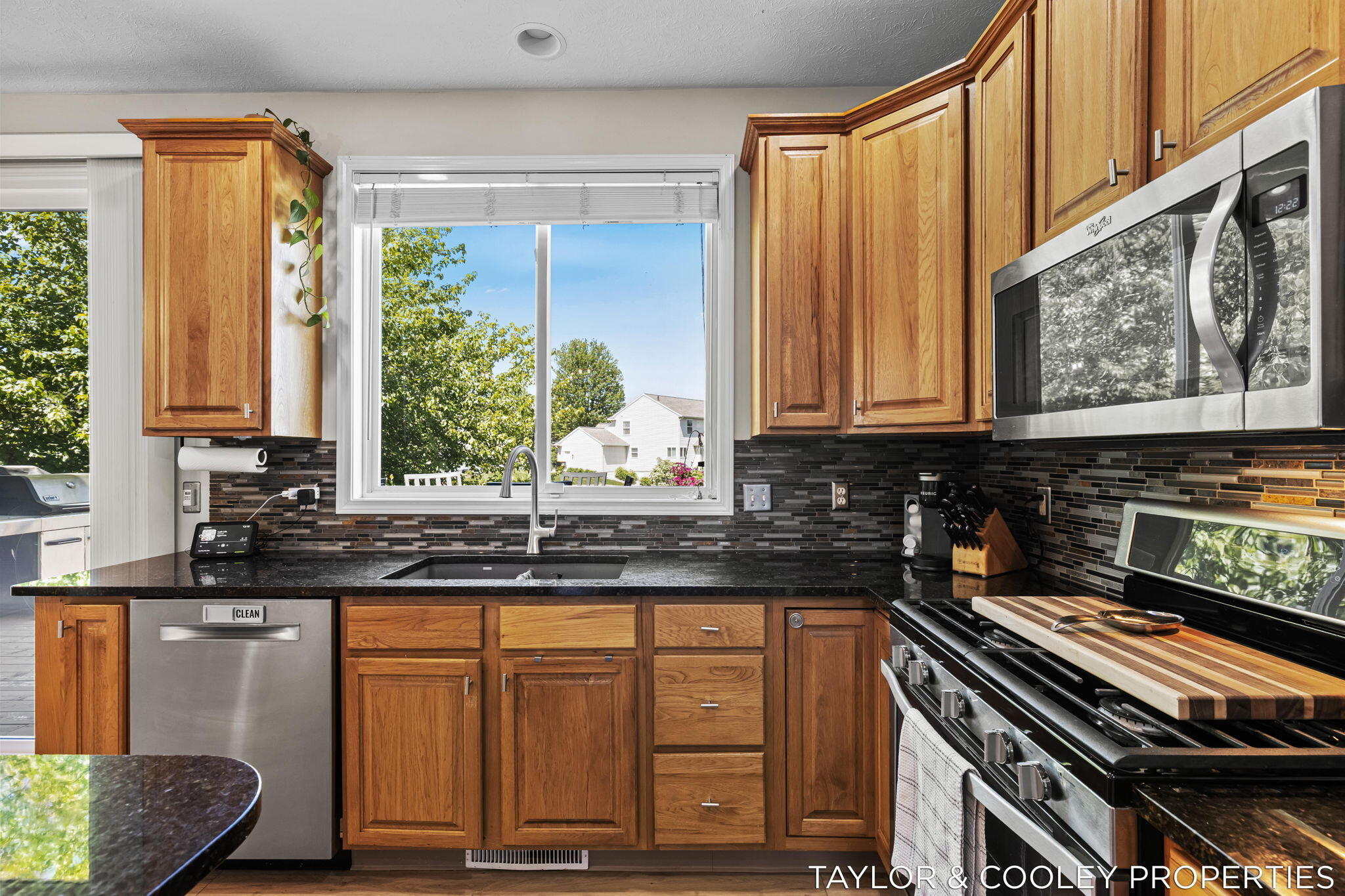 5616 Highbury Drive SE Ada MI 49301