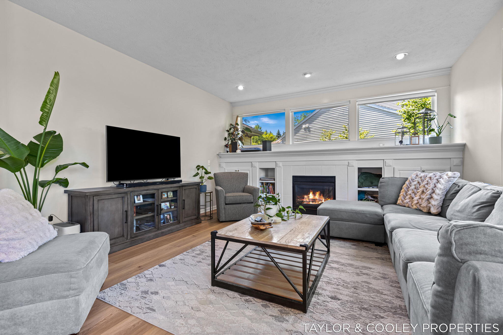 5616 Highbury Drive SE Ada MI 49301