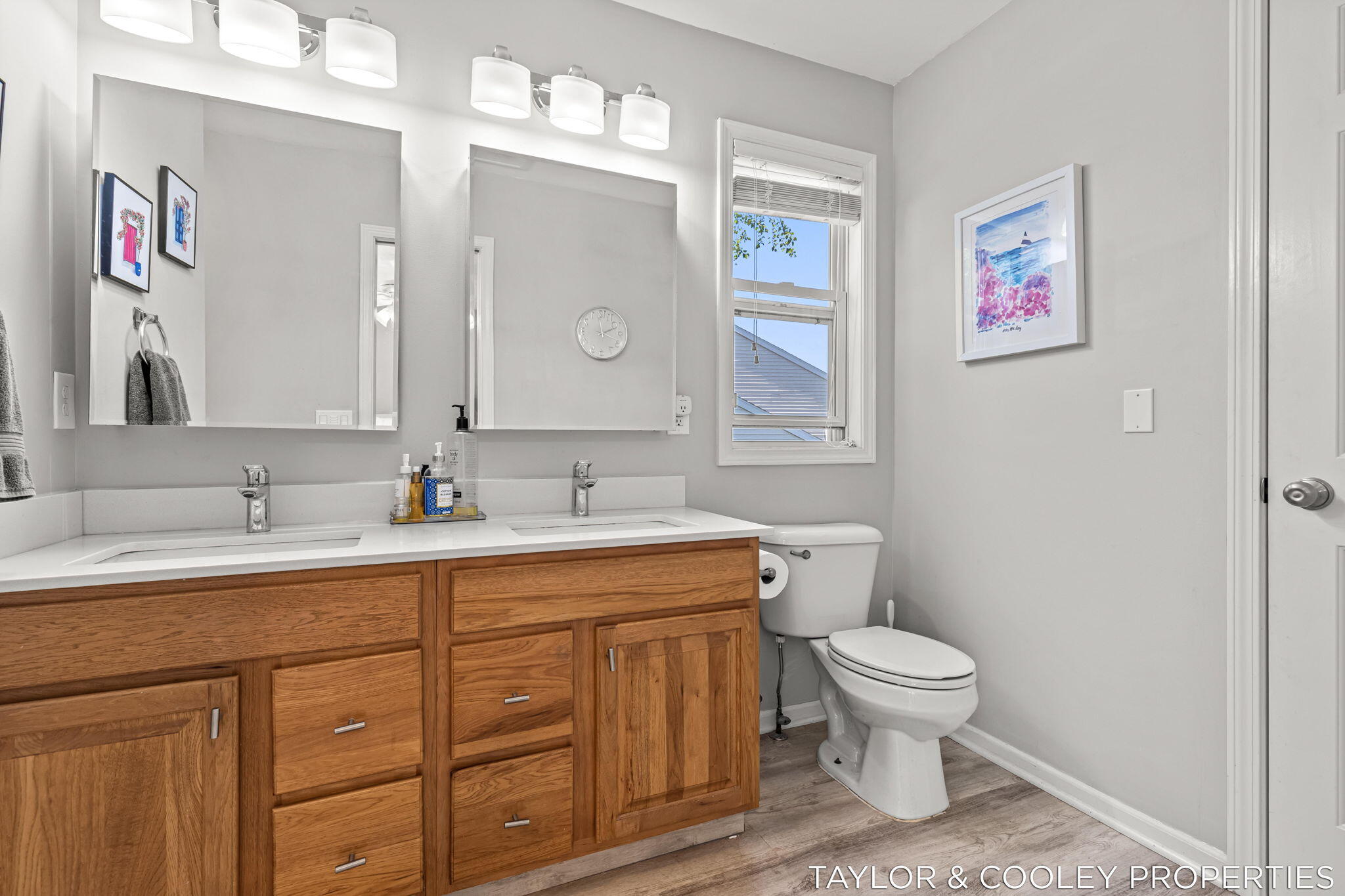5616 Highbury Drive SE Ada MI 49301