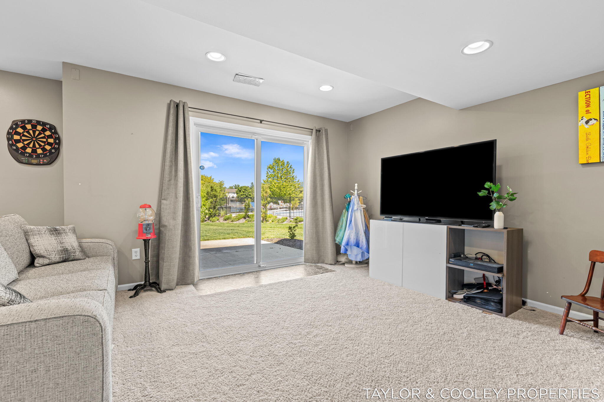 5616 Highbury Drive SE Ada MI 49301