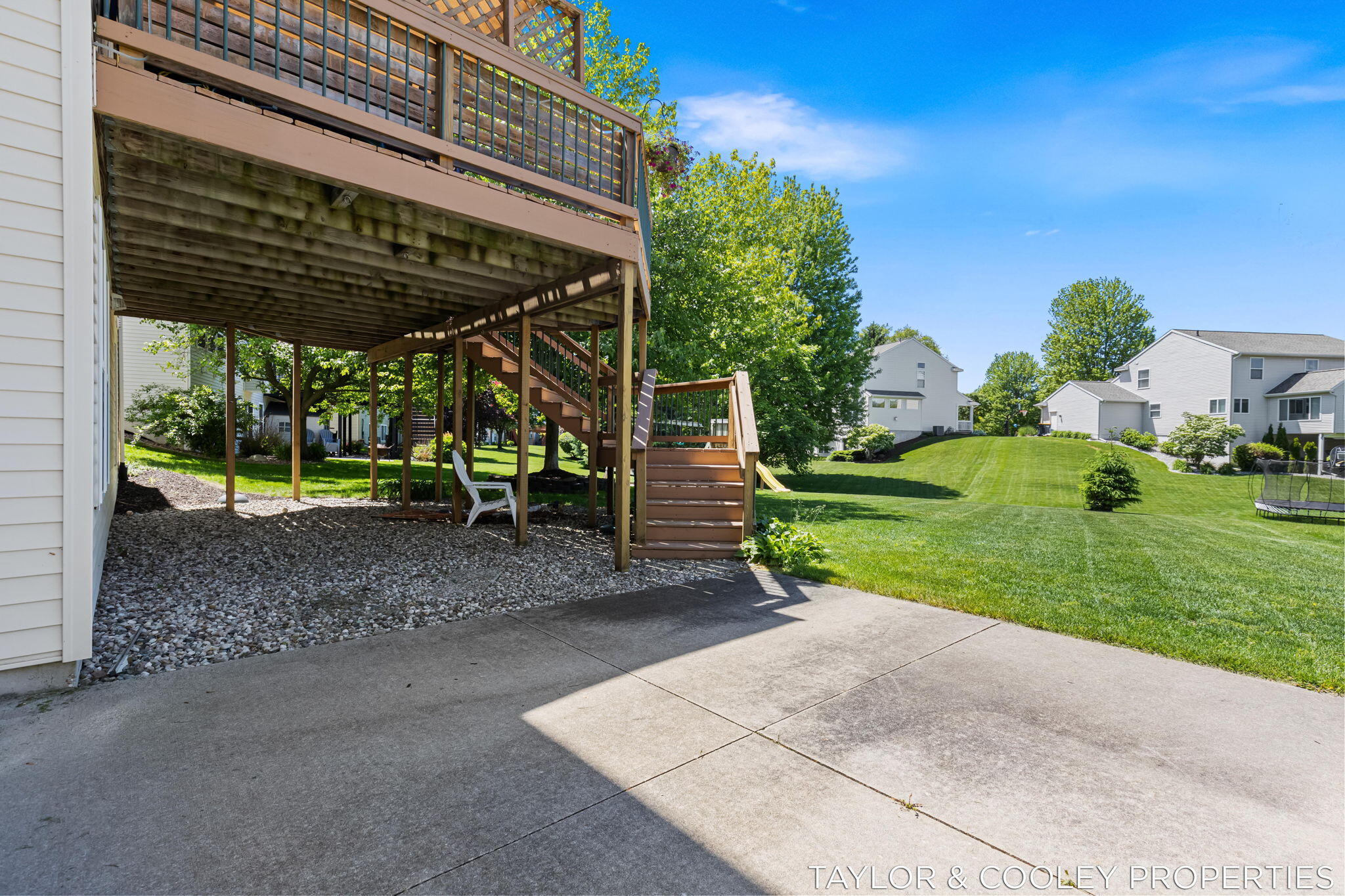 5616 Highbury Drive SE Ada MI 49301