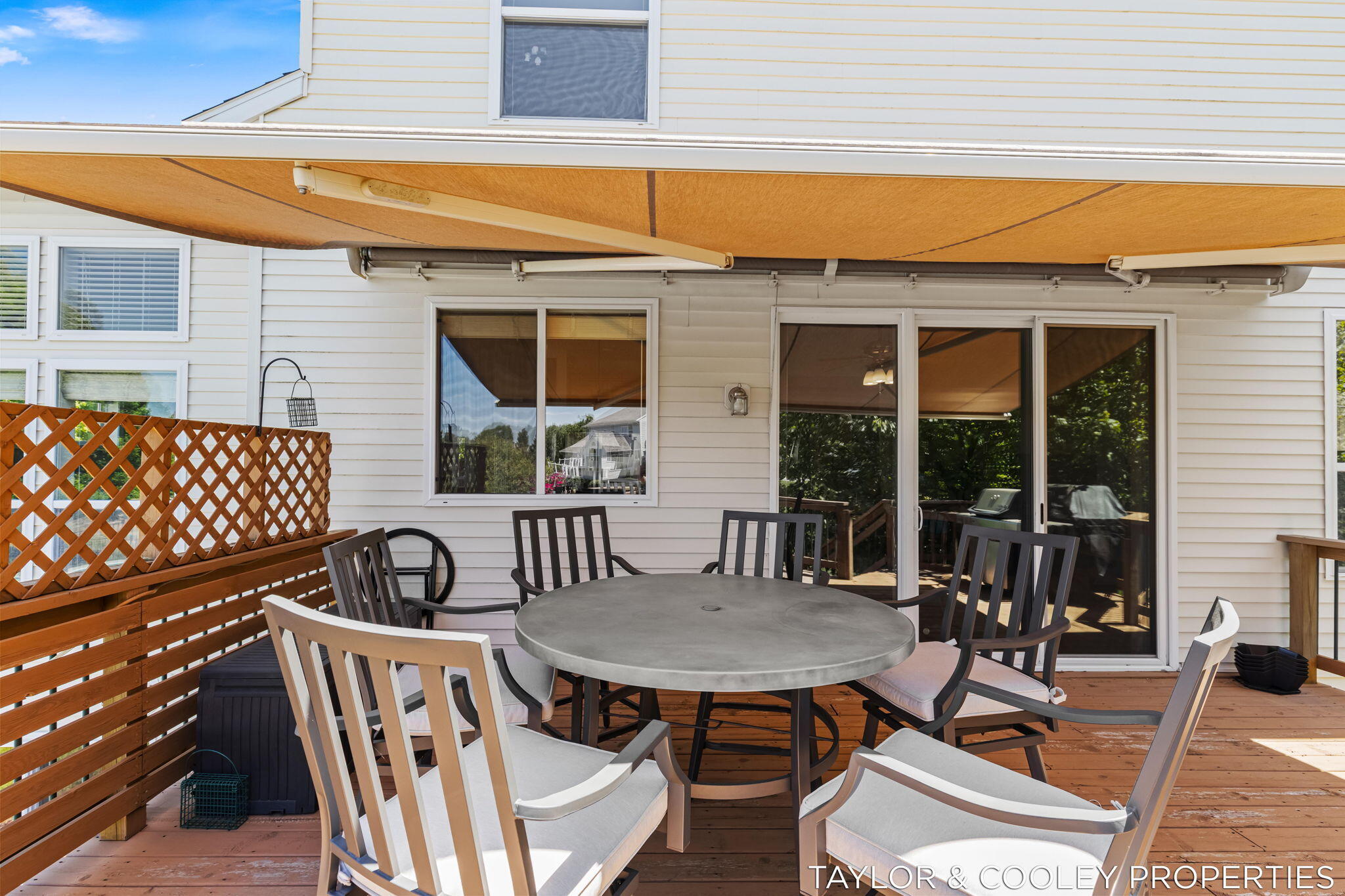5616 Highbury Drive SE Ada MI 49301