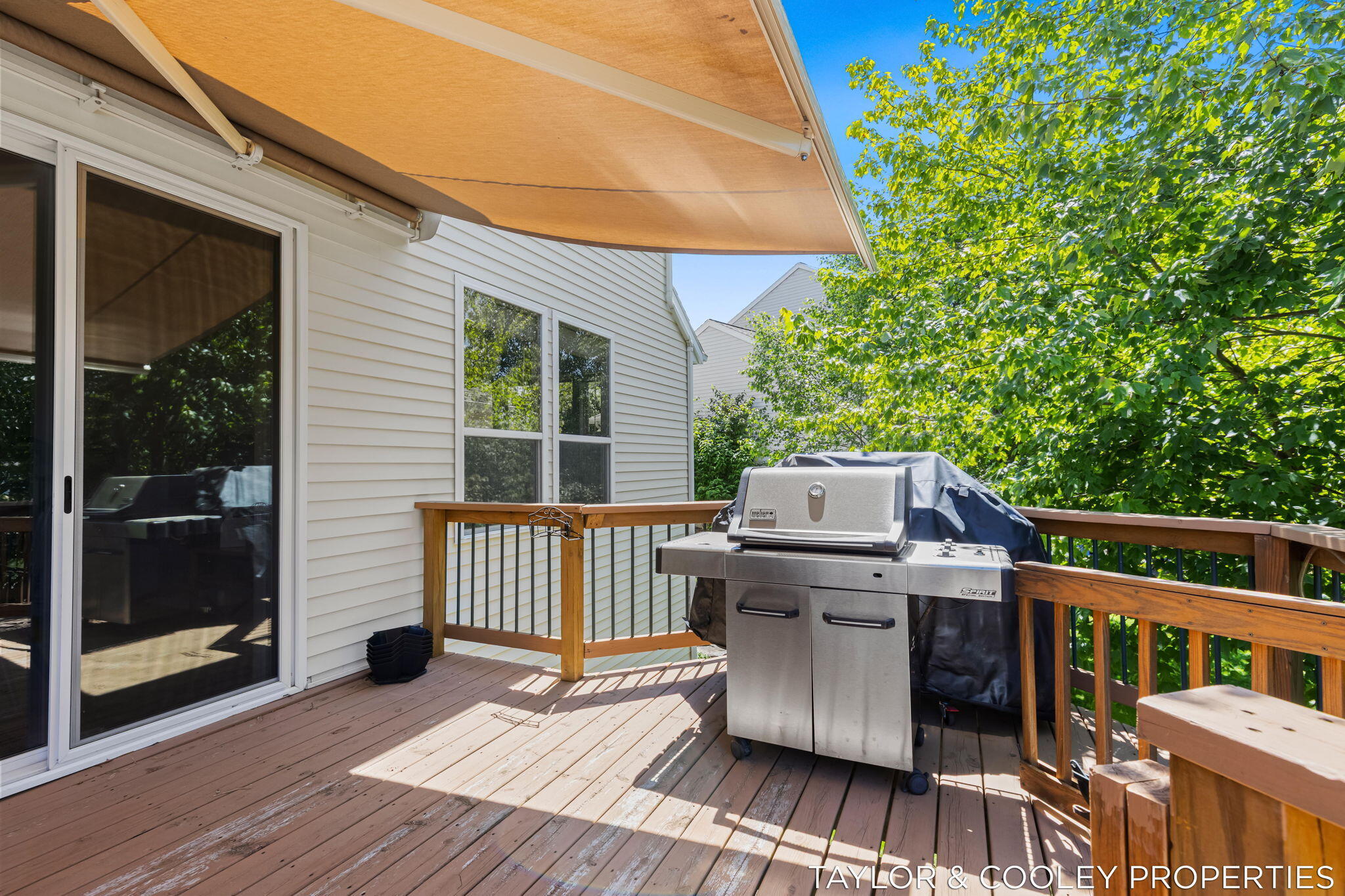 5616 Highbury Drive SE Ada MI 49301