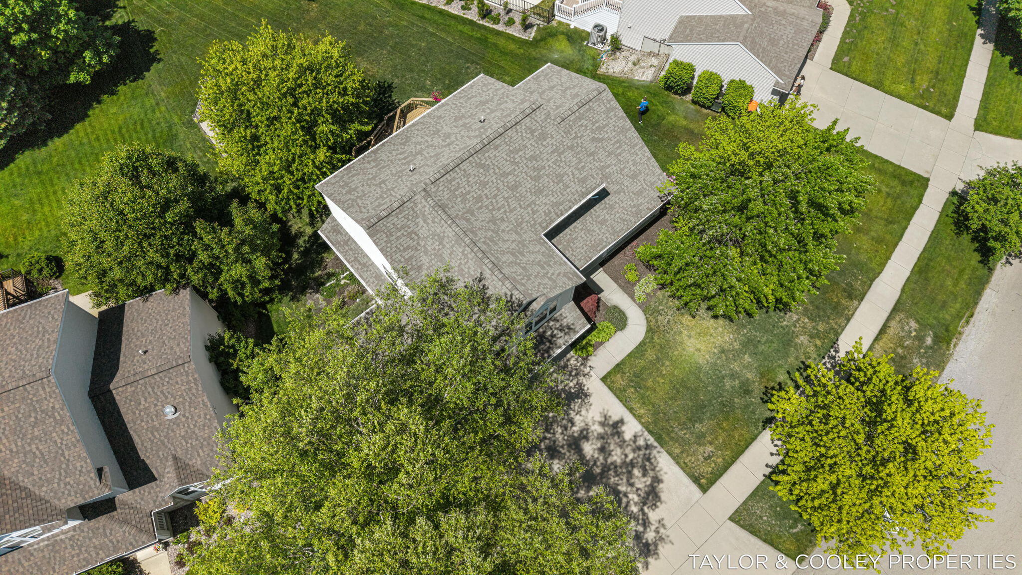 5616 Highbury Drive SE Ada MI 49301