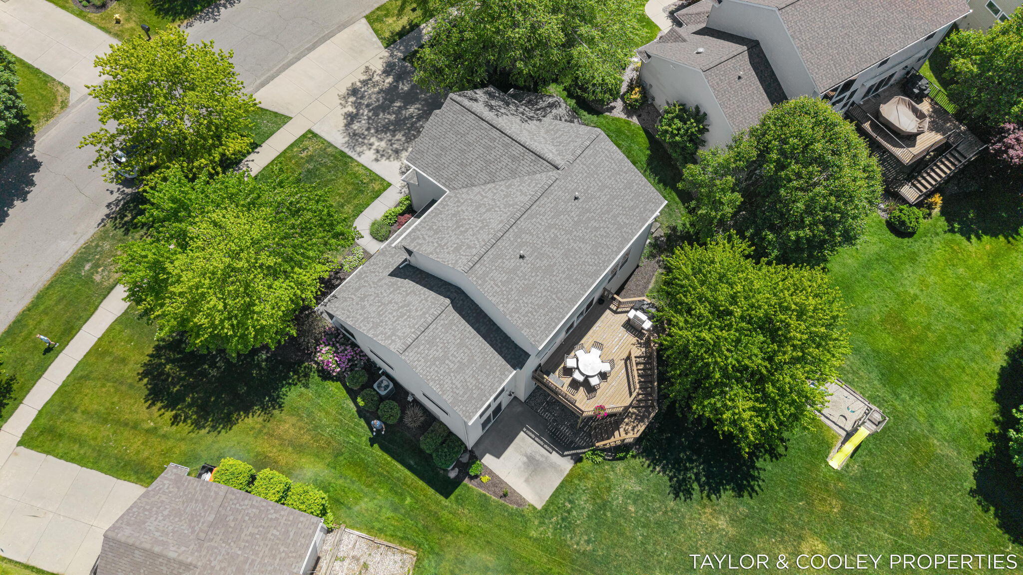 5616 Highbury Drive SE Ada MI 49301
