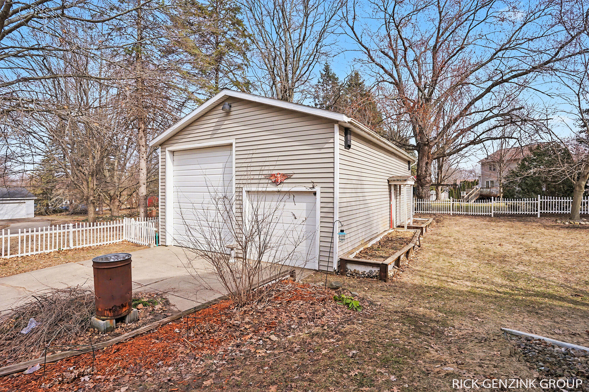 6260 Pine Crest Drive Zeeland MI 49464