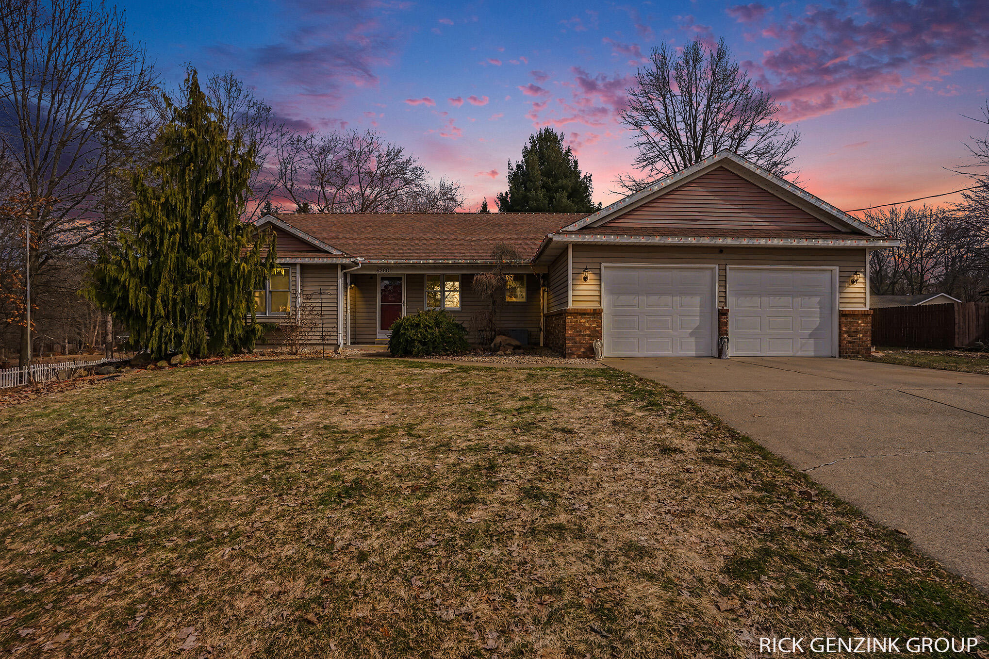 6260 Pine Crest Drive Zeeland MI 49464