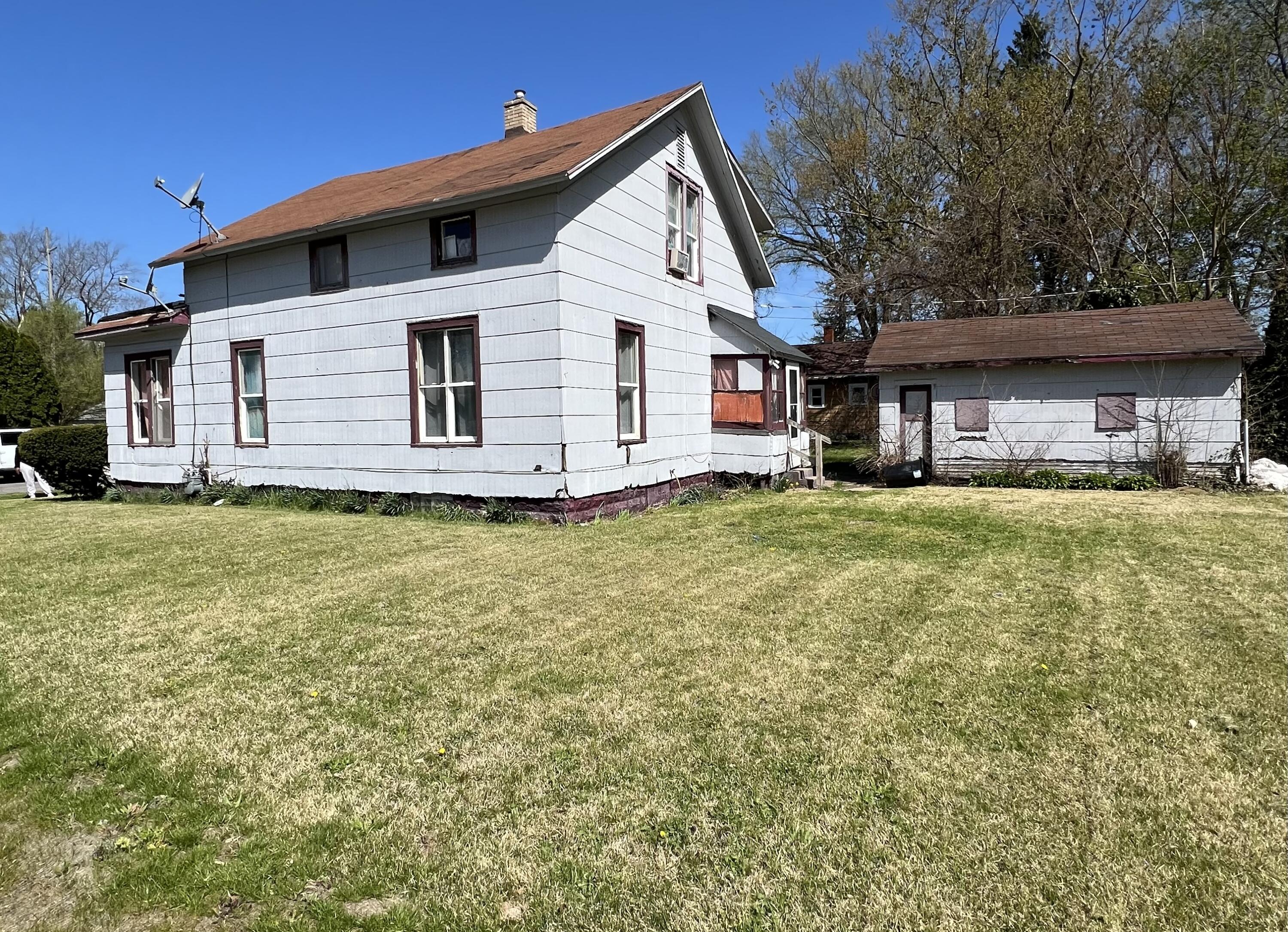 1097 Pearl Street Benton Harbor MI 49022