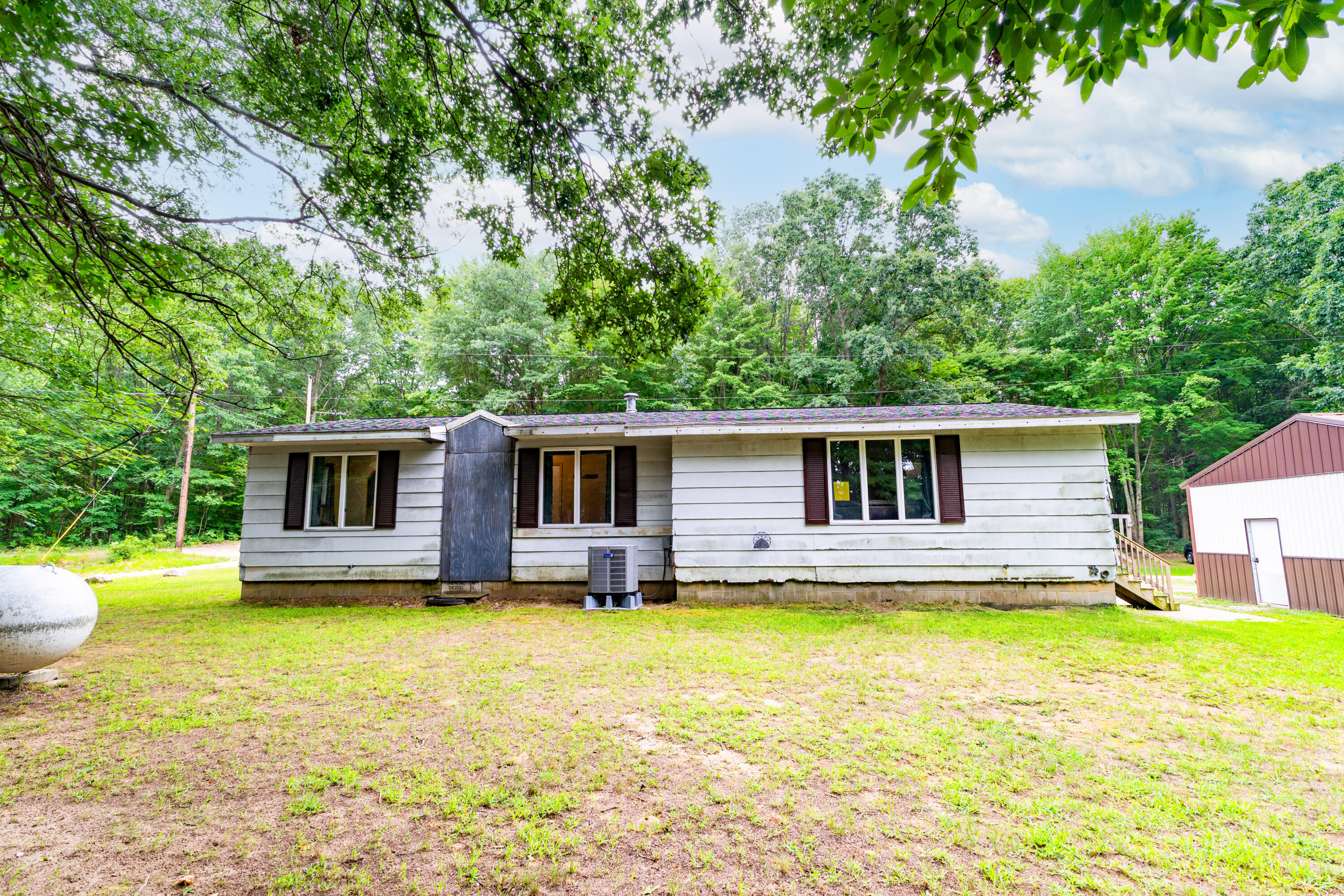 50778 Oak Street Grand Junction MI 49056