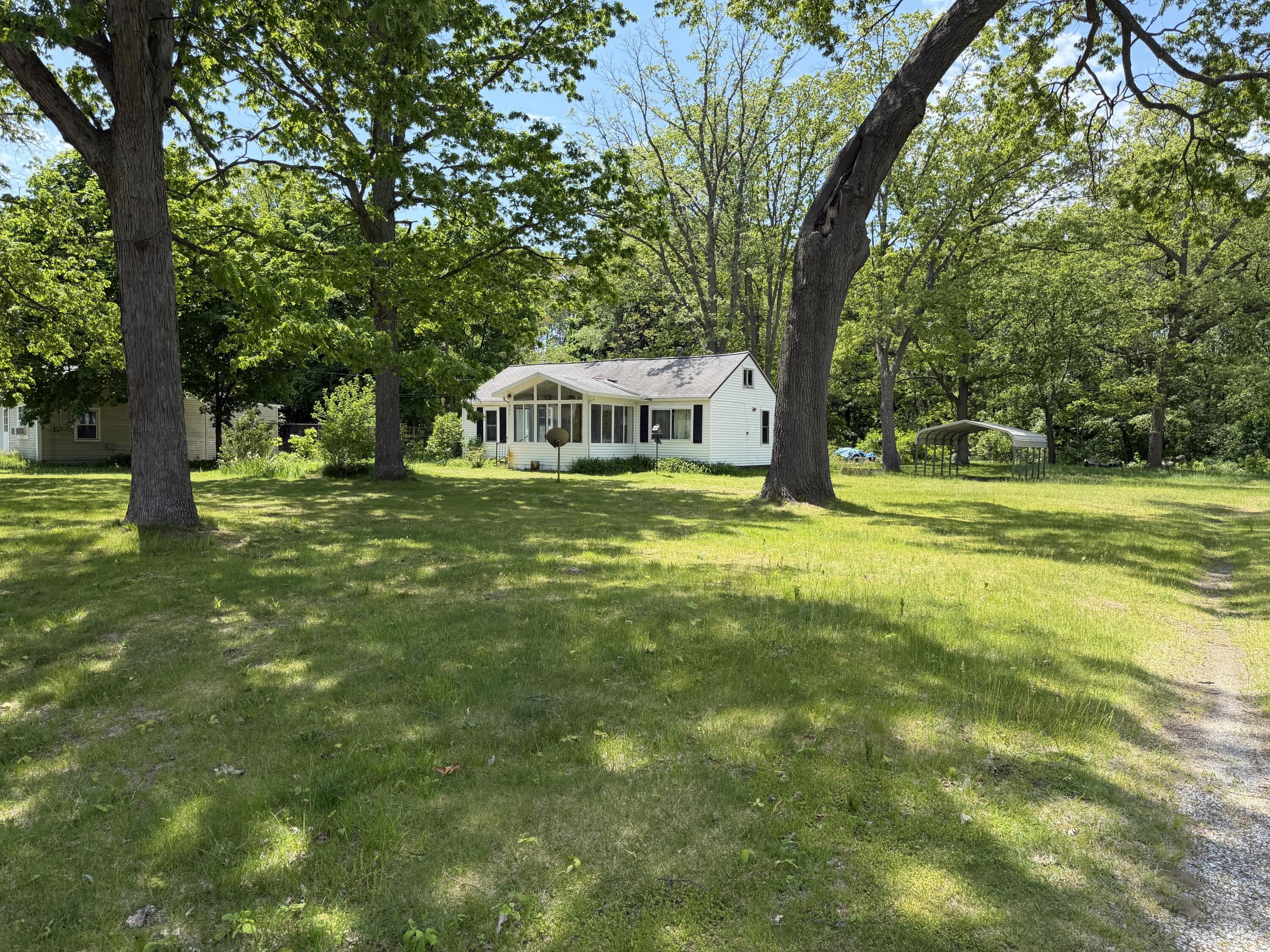 1887 Interwood Muskegon MI 49442