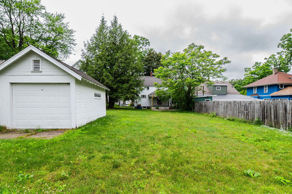 2036 Coit Avenue NE Grand Rapids MI 49505
