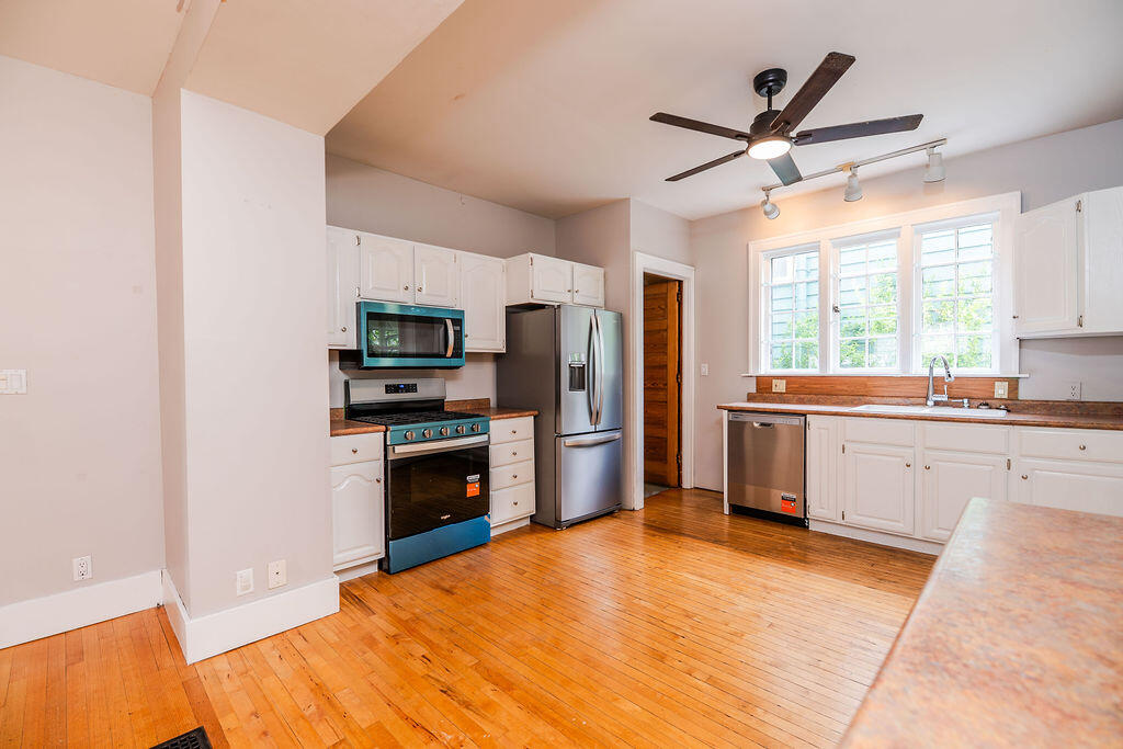 2036 Coit Avenue NE Grand Rapids MI 49505