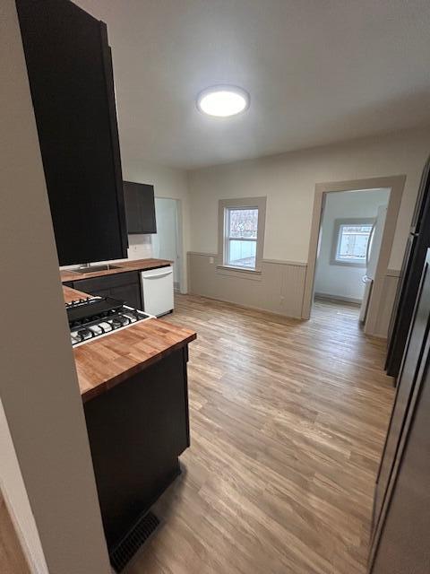 826 Elliott Avenue Grand Haven MI 49417