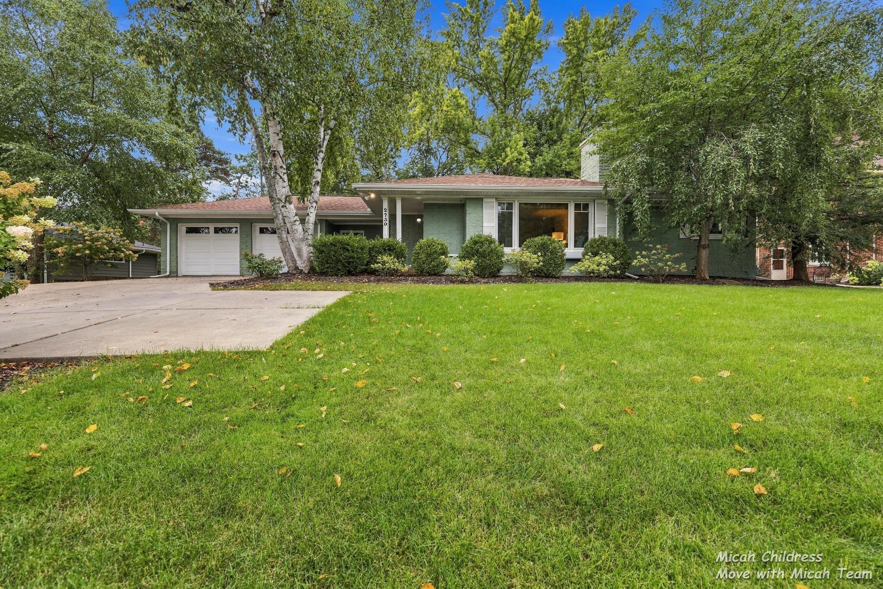 2730 Robinson Road SE Grand Rapids MI 49506