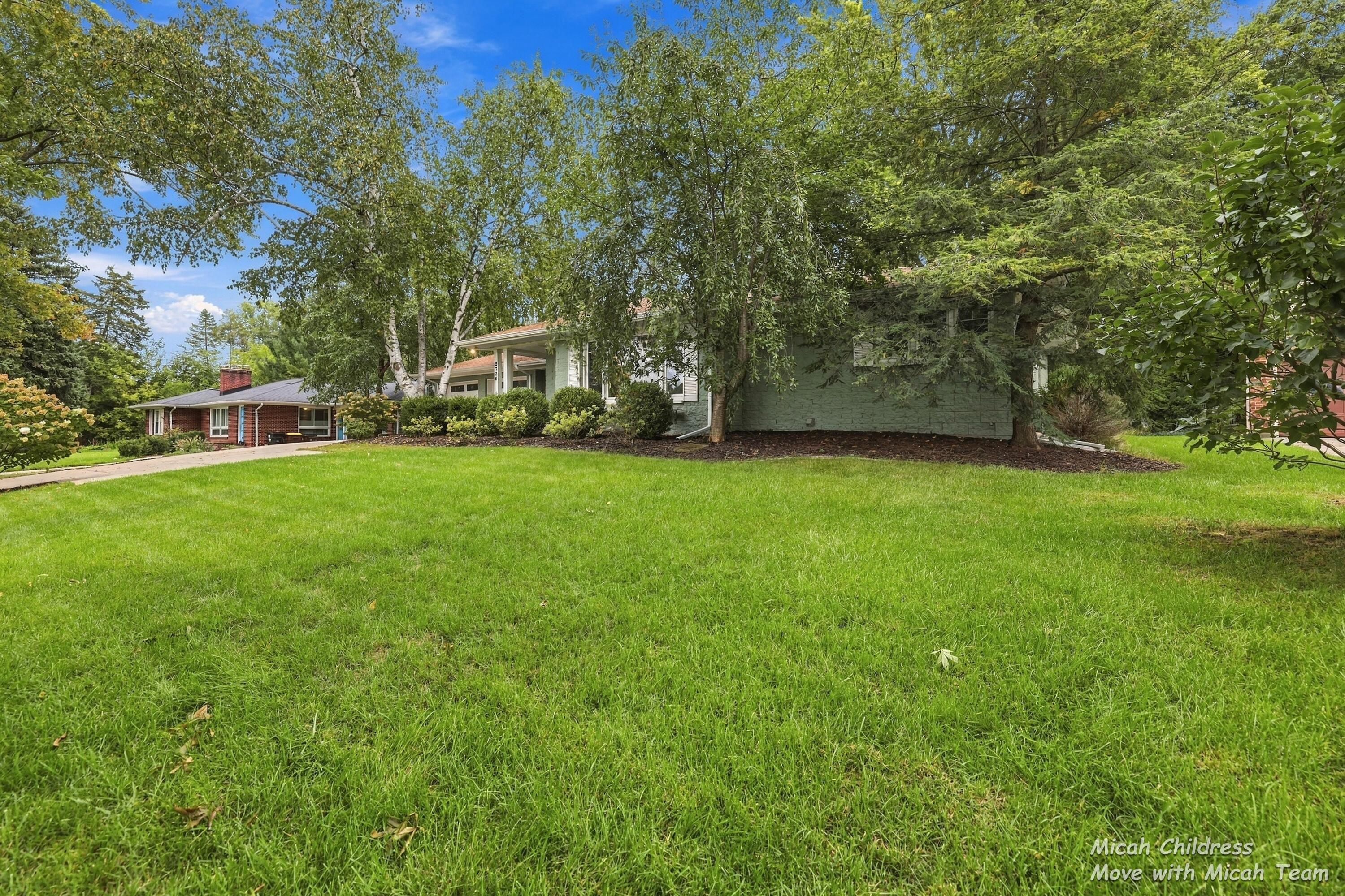 2730 Robinson Road SE Grand Rapids MI 49506