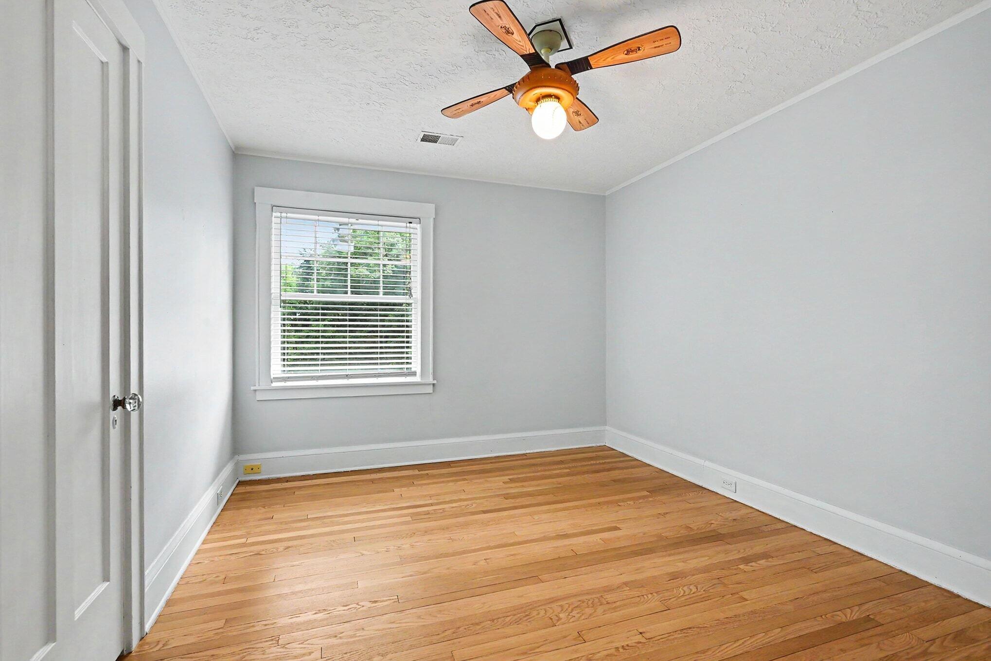 1517 Spruce Drive Kalamazoo MI 49008