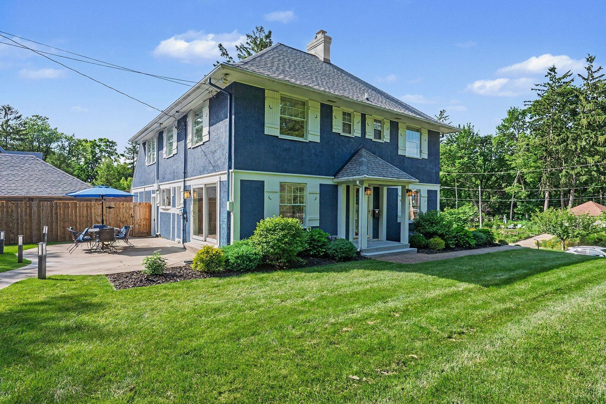 1517 Spruce Drive Kalamazoo MI 49008