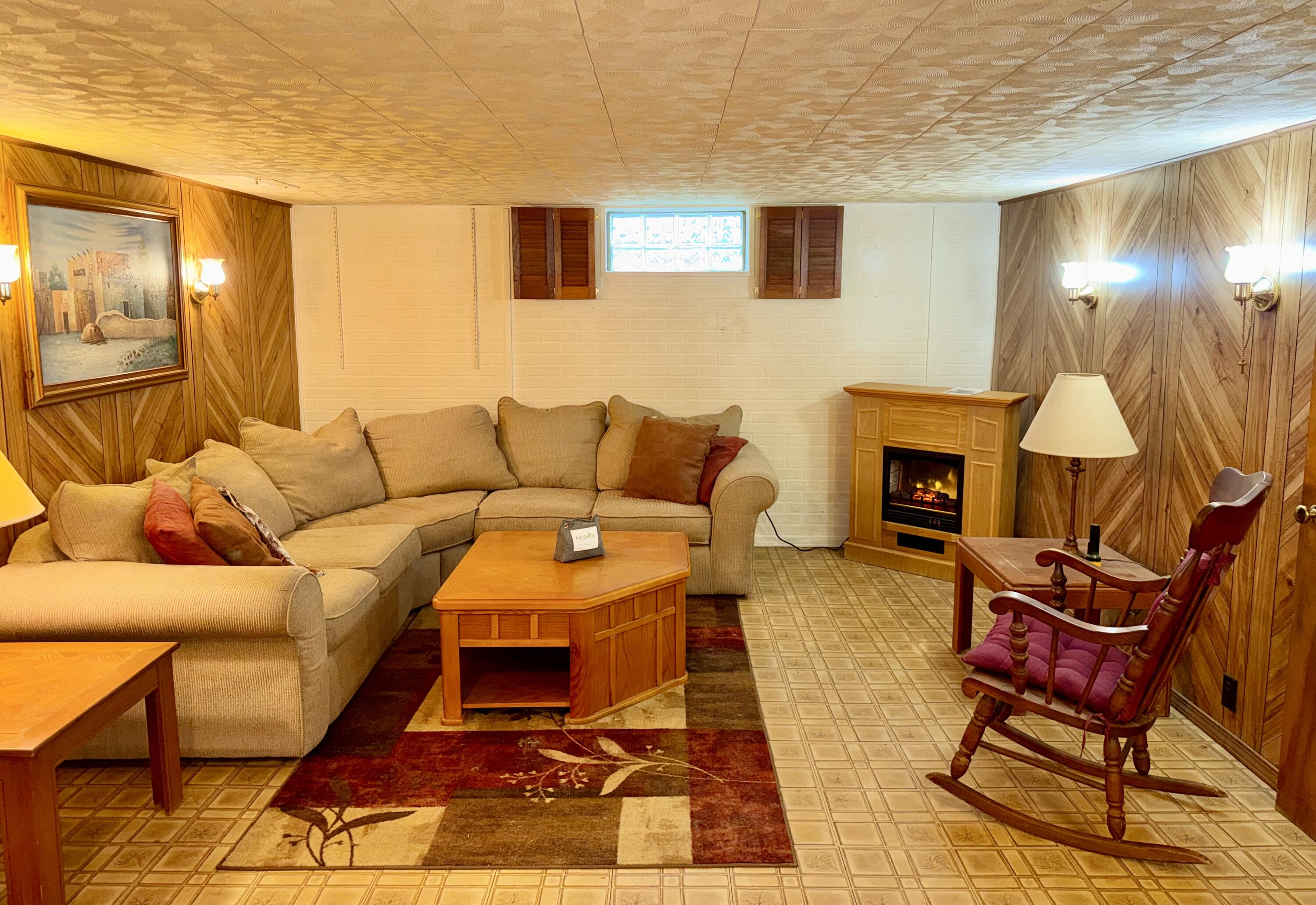 2038 Columbus Avenue Muskegon MI 49441