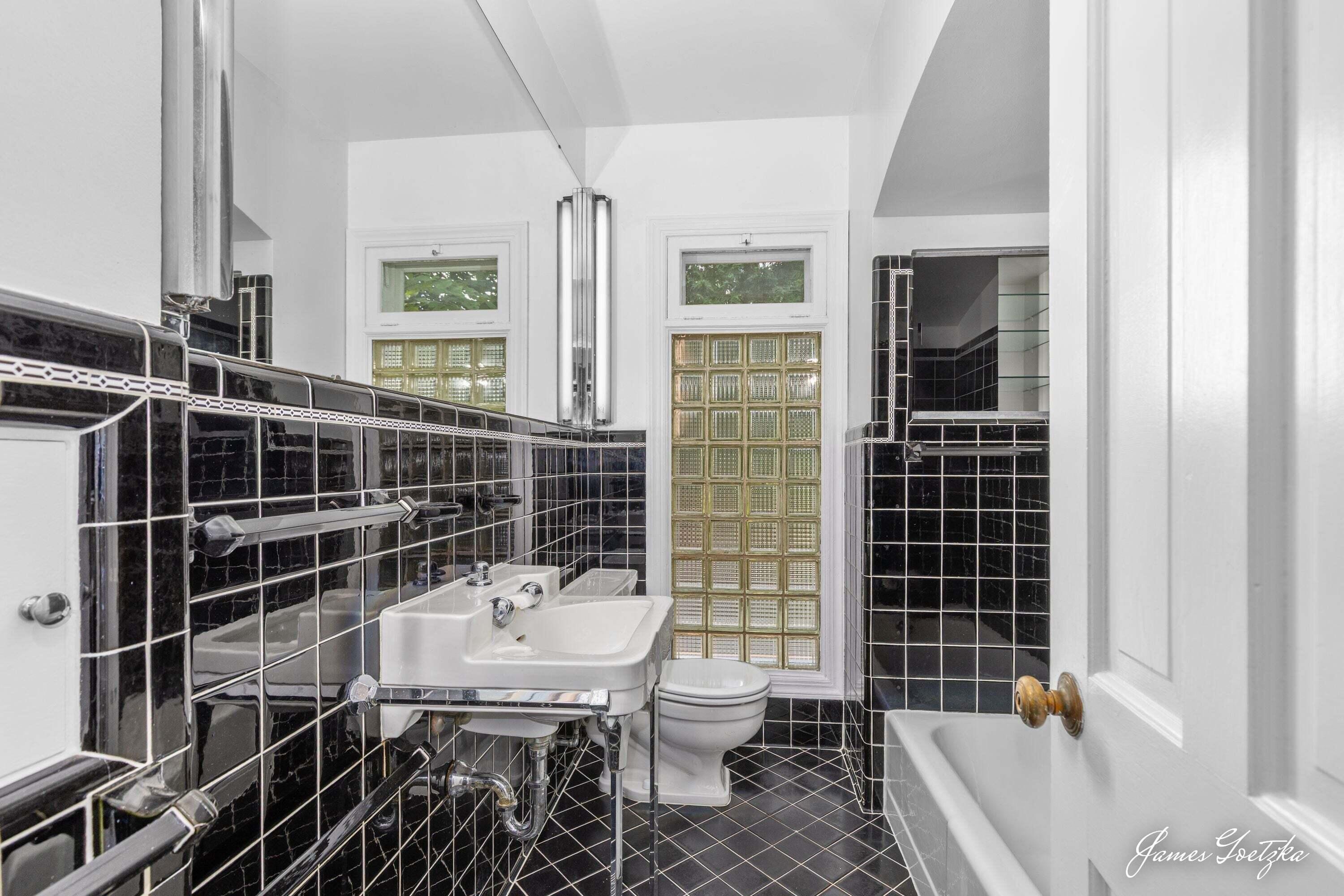 2352 SE Jefferson Drive SE Grand Rapids MI 49507