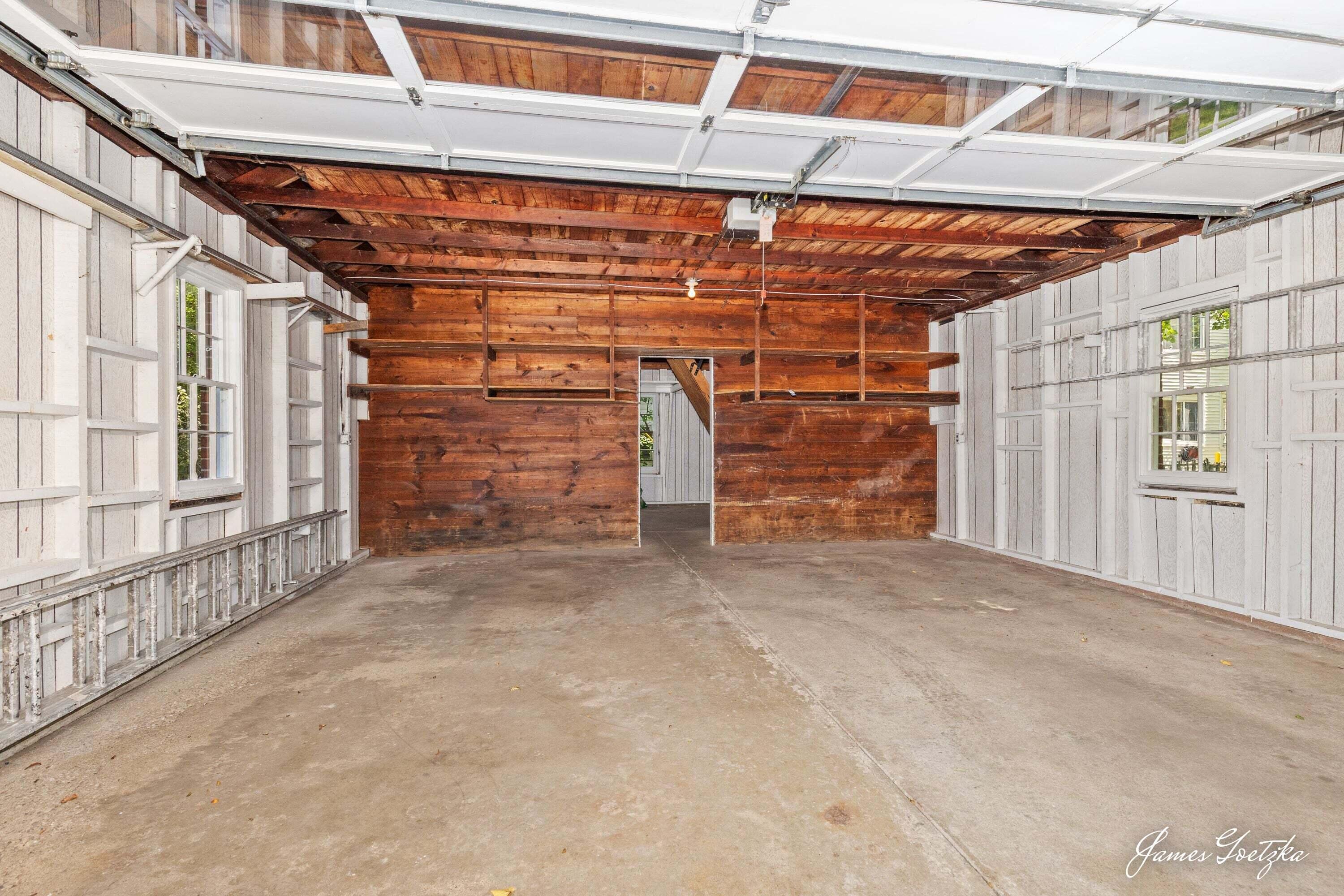 2352 SE Jefferson Drive SE Grand Rapids MI 49507