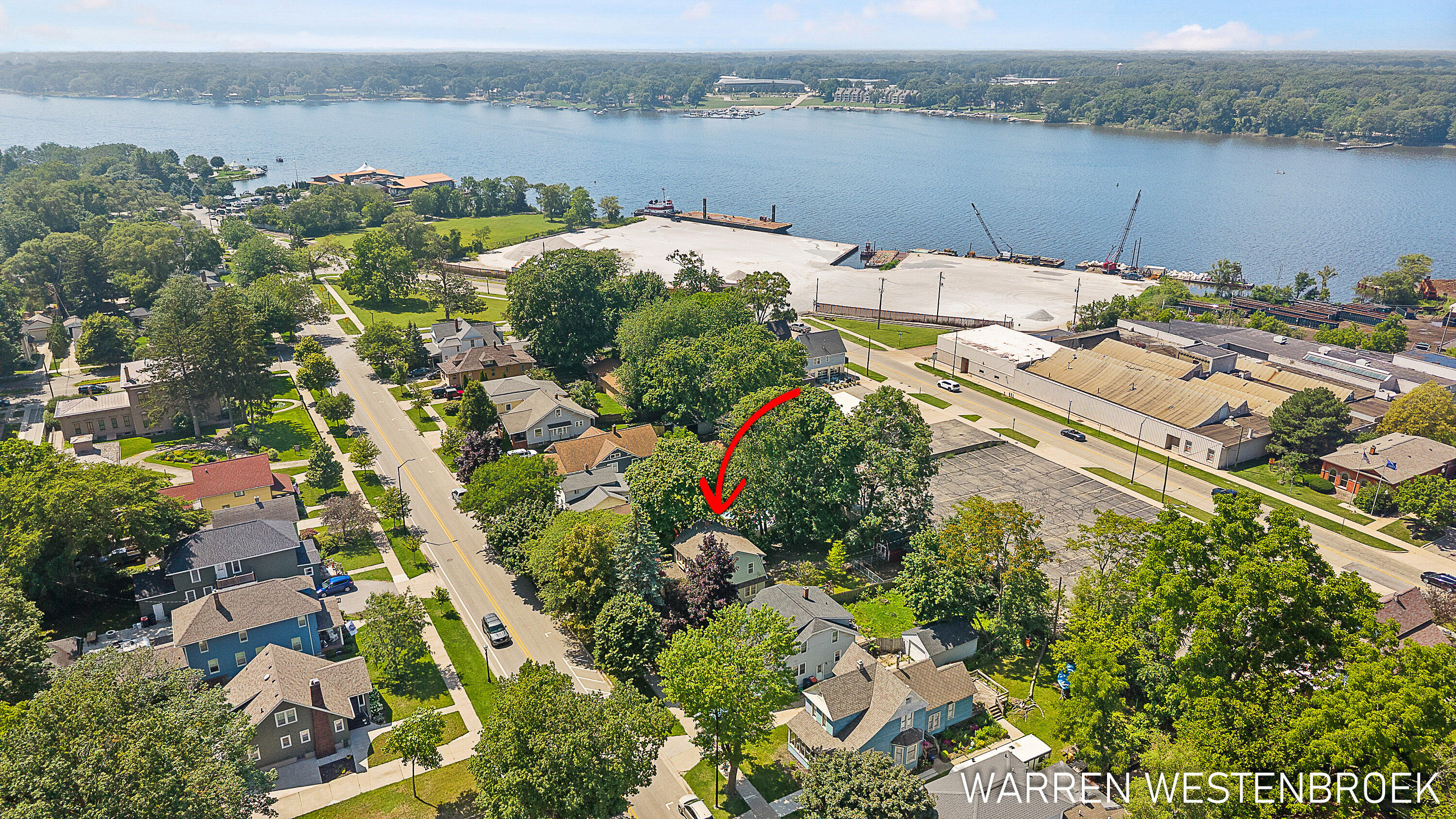 199 W 9th Street Holland MI 49423