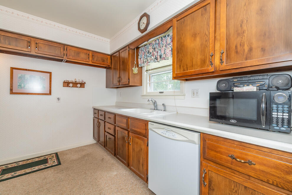 341 E Glenguile Avenue Kalamazoo MI 49004