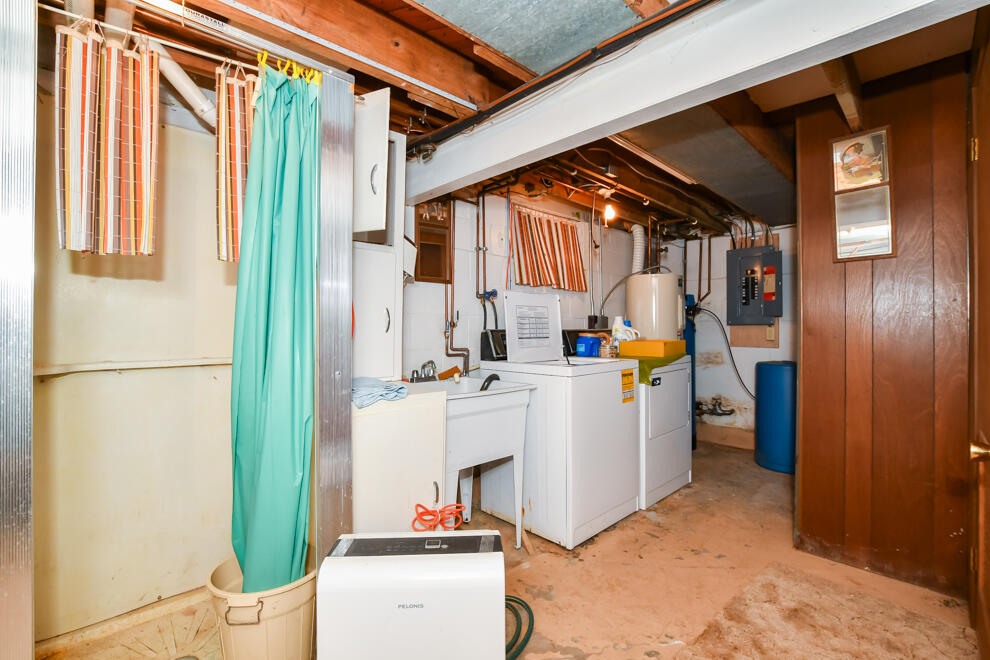 341 E Glenguile Avenue Kalamazoo MI 49004