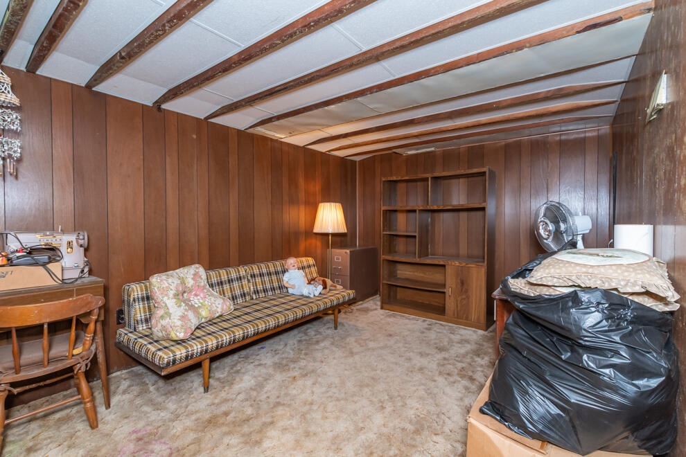 341 E Glenguile Avenue Kalamazoo MI 49004