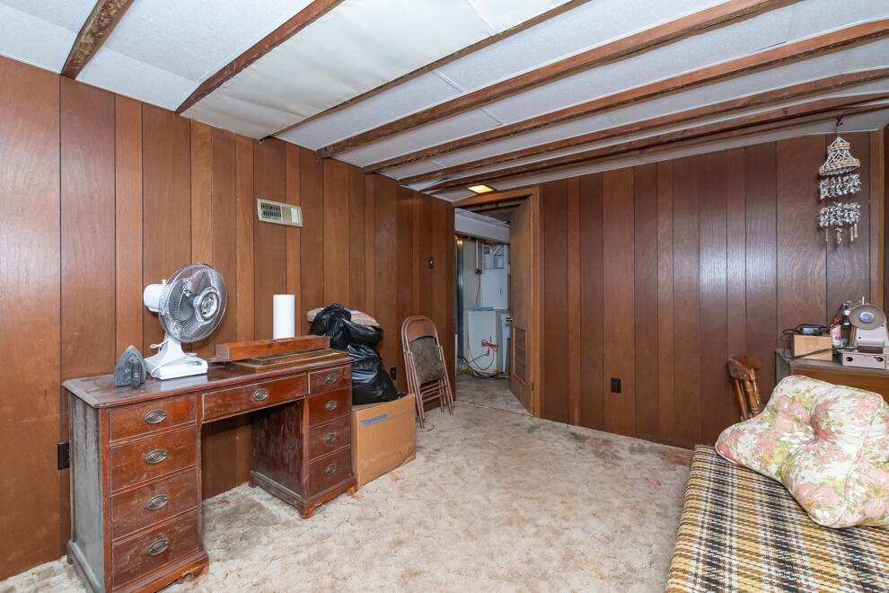 341 E Glenguile Avenue Kalamazoo MI 49004