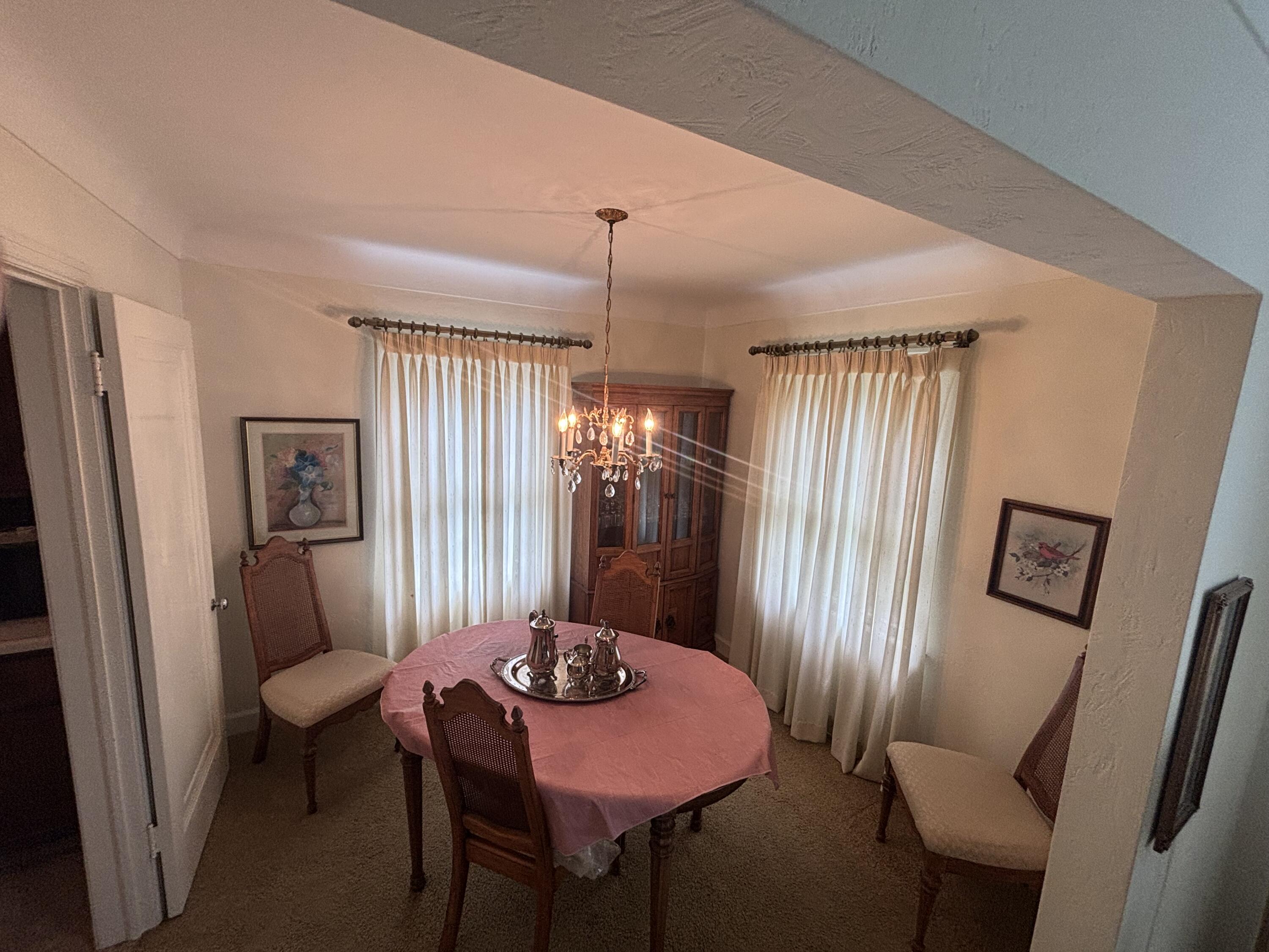 341 E Glenguile Avenue Kalamazoo MI 49004