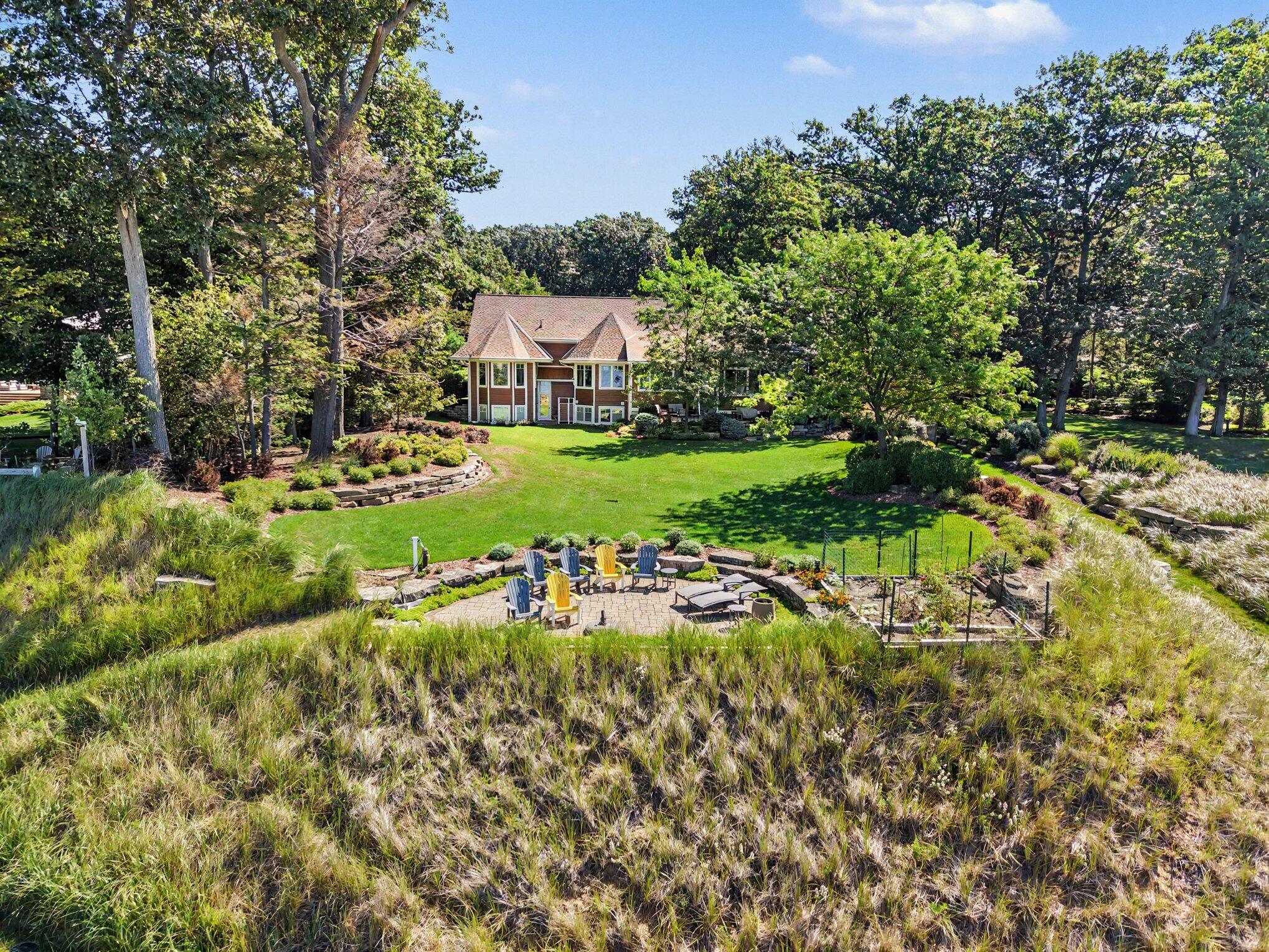 6935 Blue Water Lane Fennville MI 49408