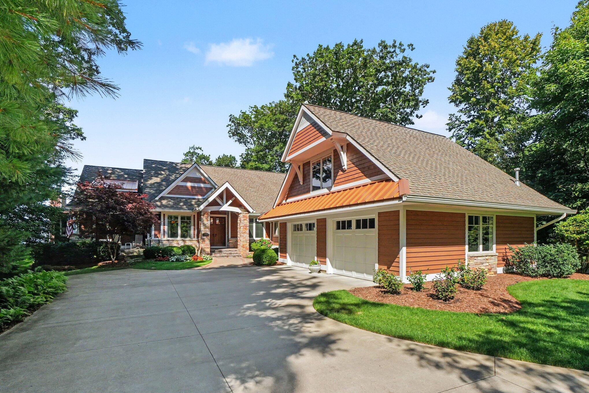 6935 Blue Water Lane Fennville MI 49408