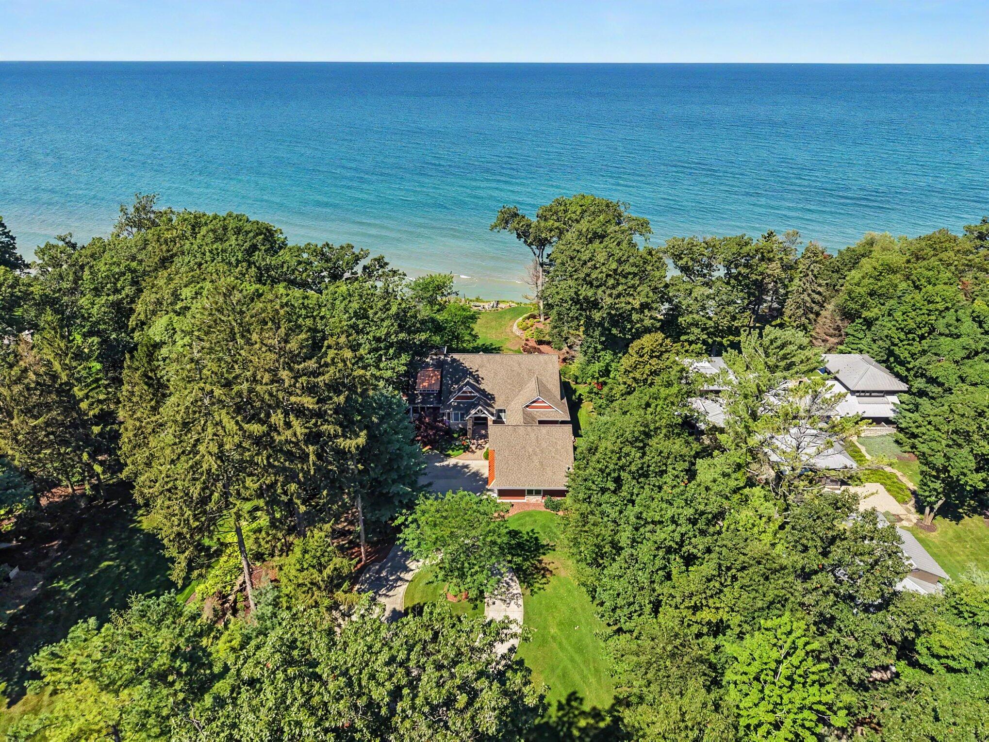 6935 Blue Water Lane Fennville MI 49408