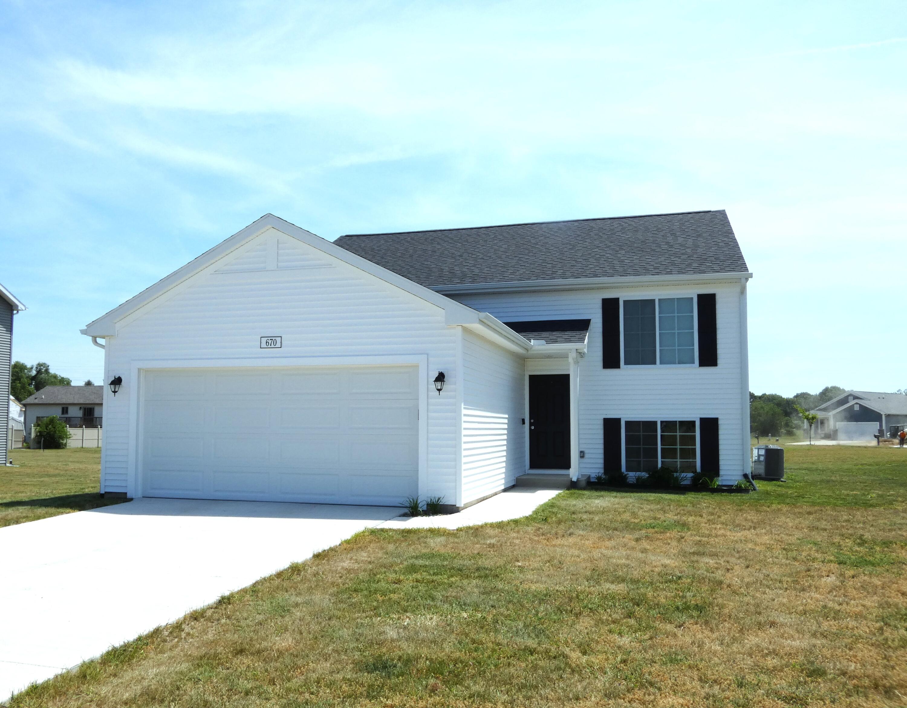 670 Manorwood Circle Benton Harbor MI 49022